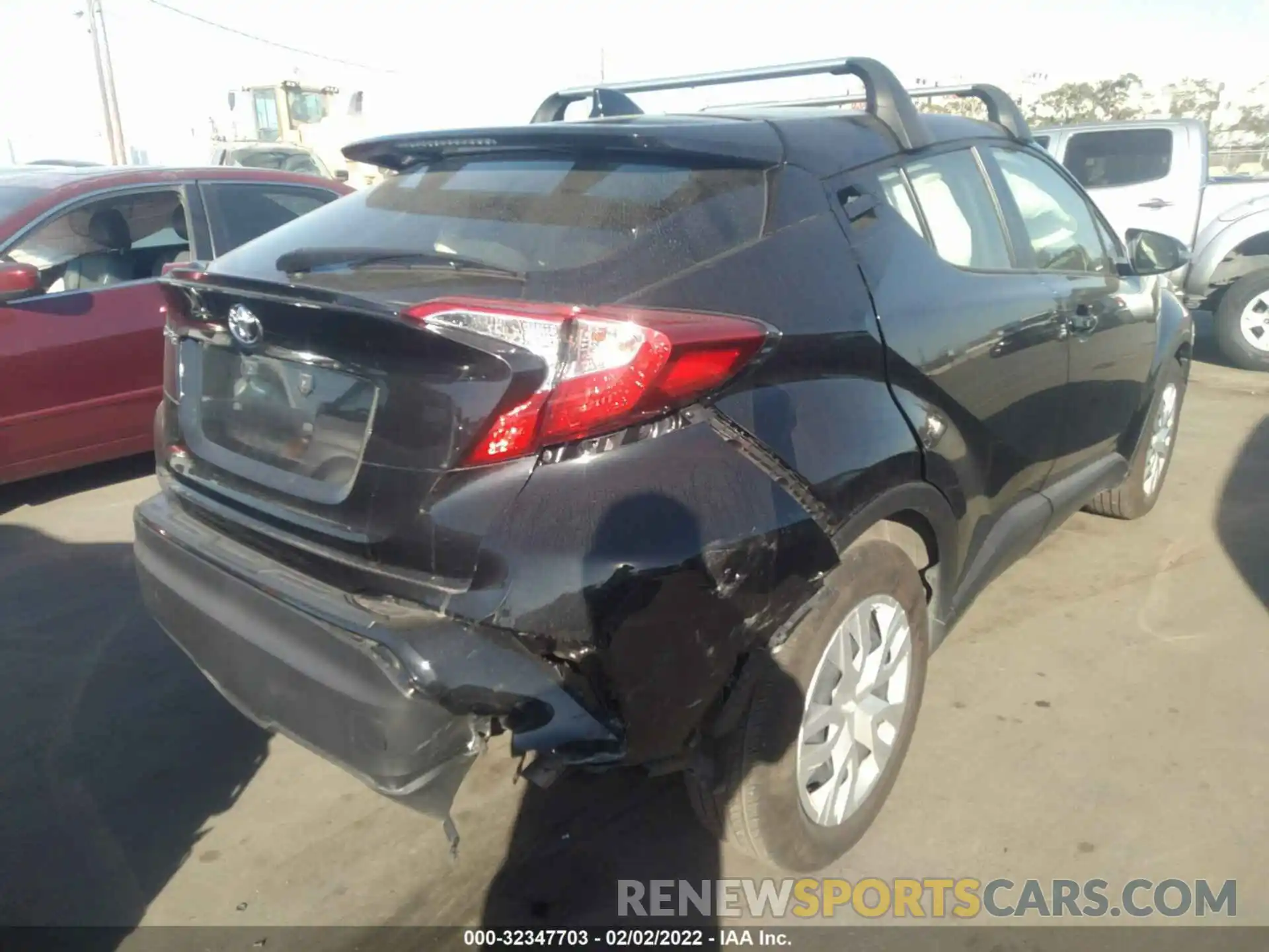 4 Photograph of a damaged car JTNKHMBX3M1122981 TOYOTA C-HR 2021