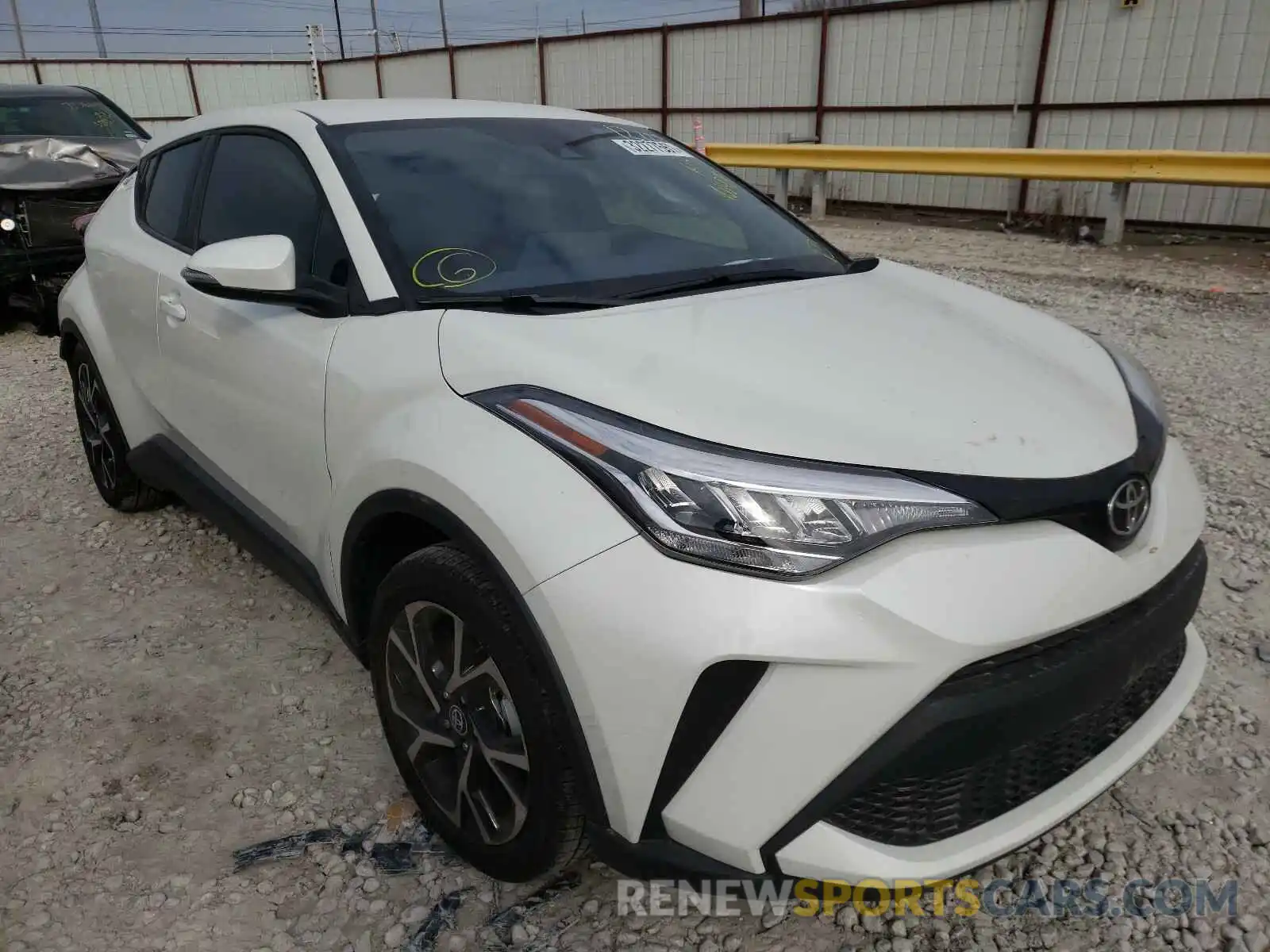 1 Photograph of a damaged car JTNKHMBX4M1100424 TOYOTA C-HR 2021