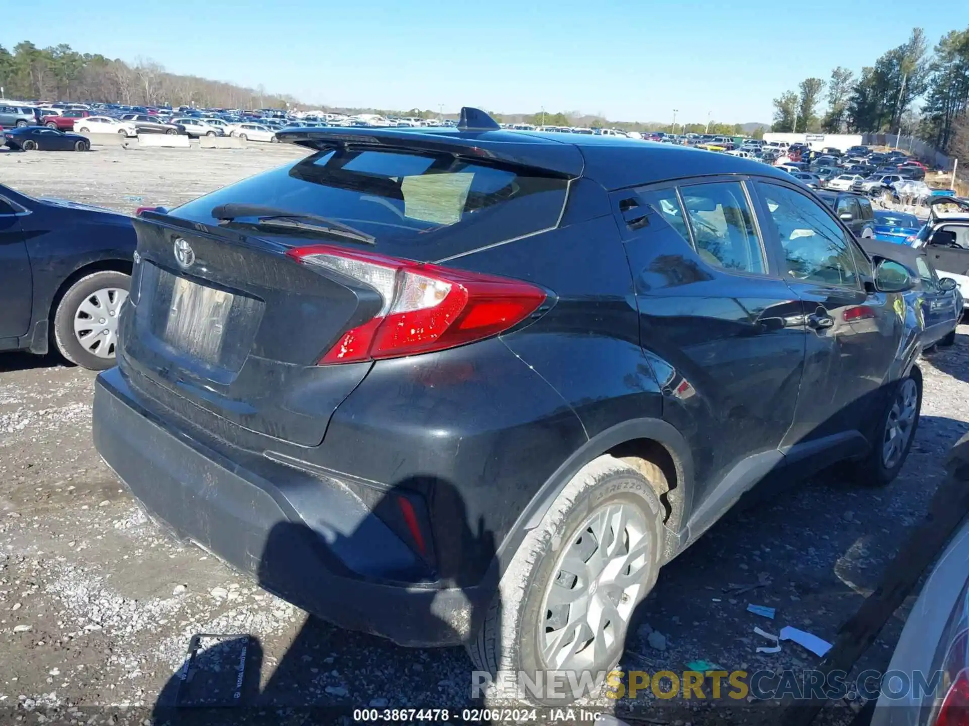 4 Photograph of a damaged car JTNKHMBX4M1107681 TOYOTA C-HR 2021