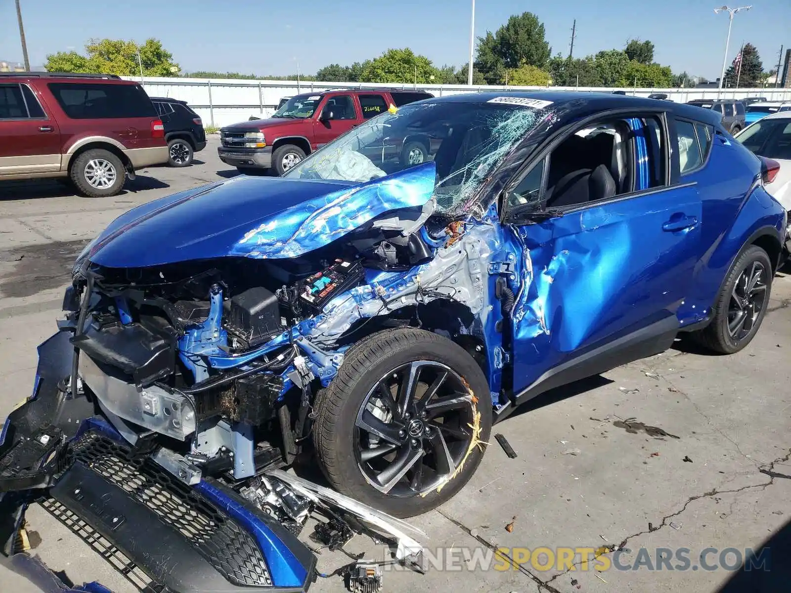 2 Photograph of a damaged car JTNKHMBX4M1119359 TOYOTA C-HR 2021