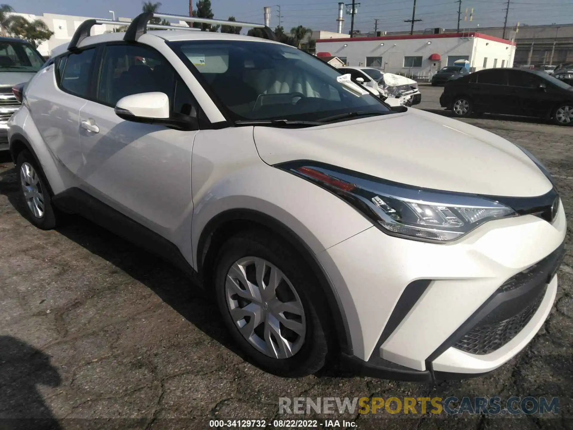 1 Photograph of a damaged car JTNKHMBX4M1122858 TOYOTA C-HR 2021