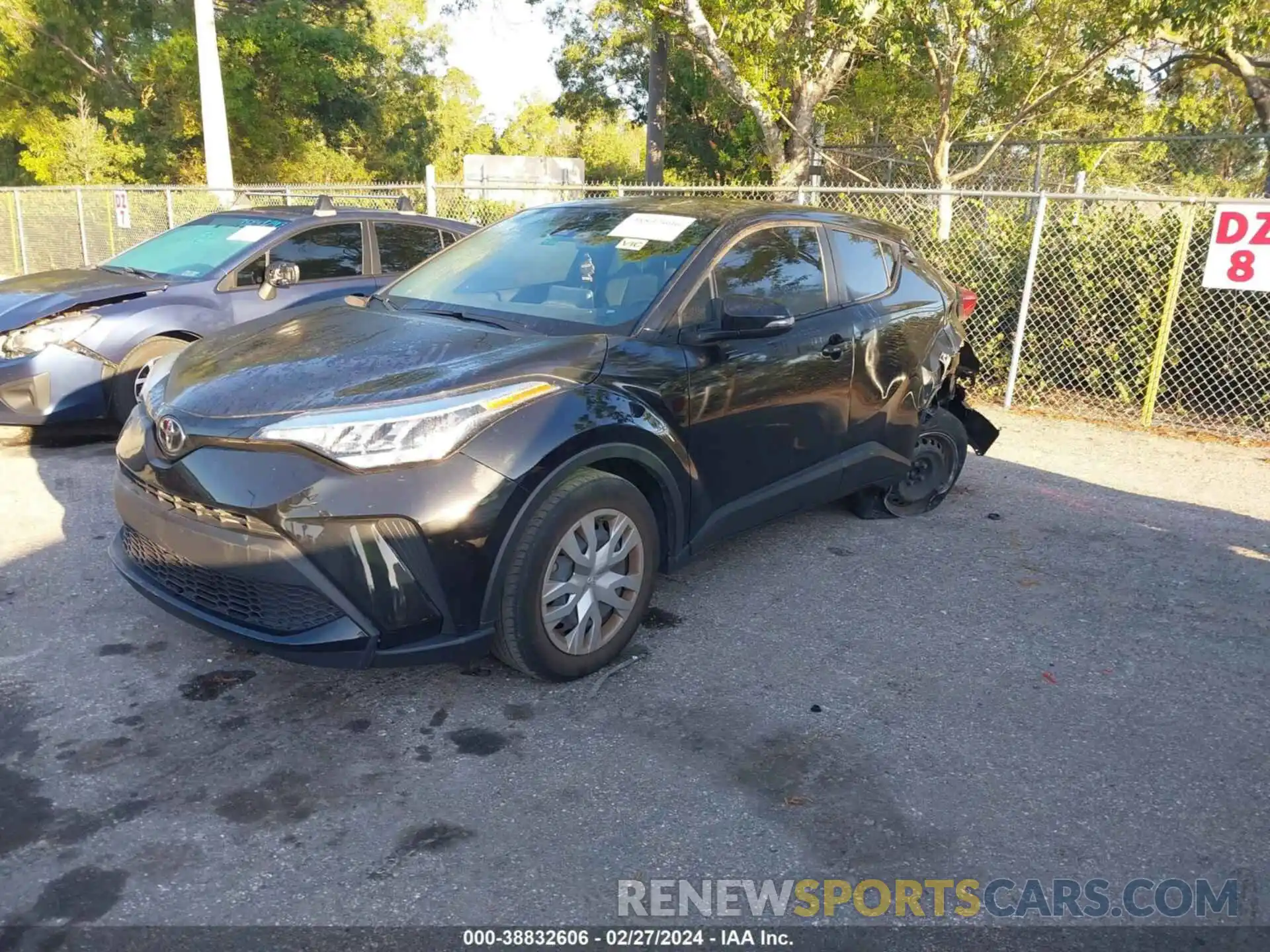 2 Photograph of a damaged car JTNKHMBX5M1095024 TOYOTA C-HR 2021