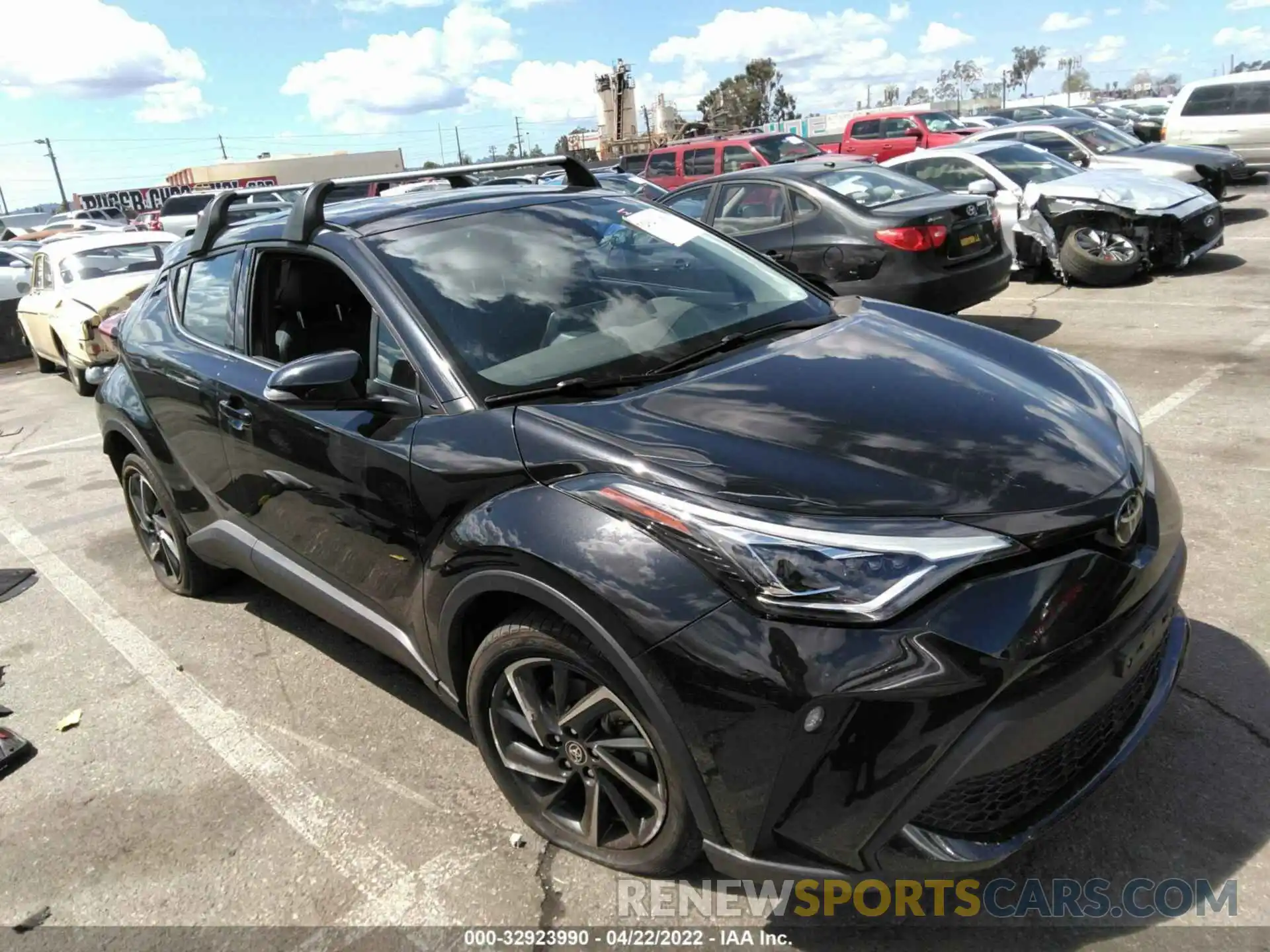 1 Photograph of a damaged car JTNKHMBX5M1104188 TOYOTA C-HR 2021