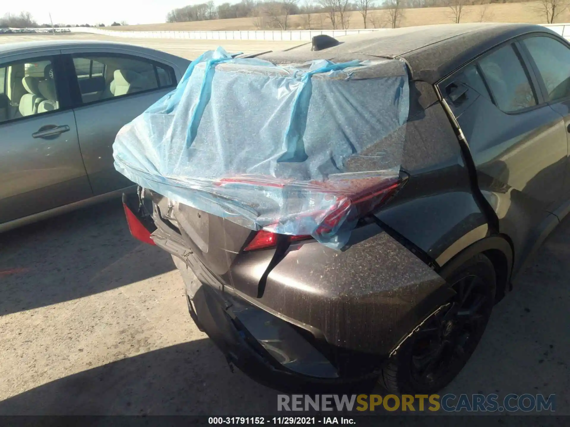 6 Photograph of a damaged car JTNKHMBX5M1104224 TOYOTA C-HR 2021