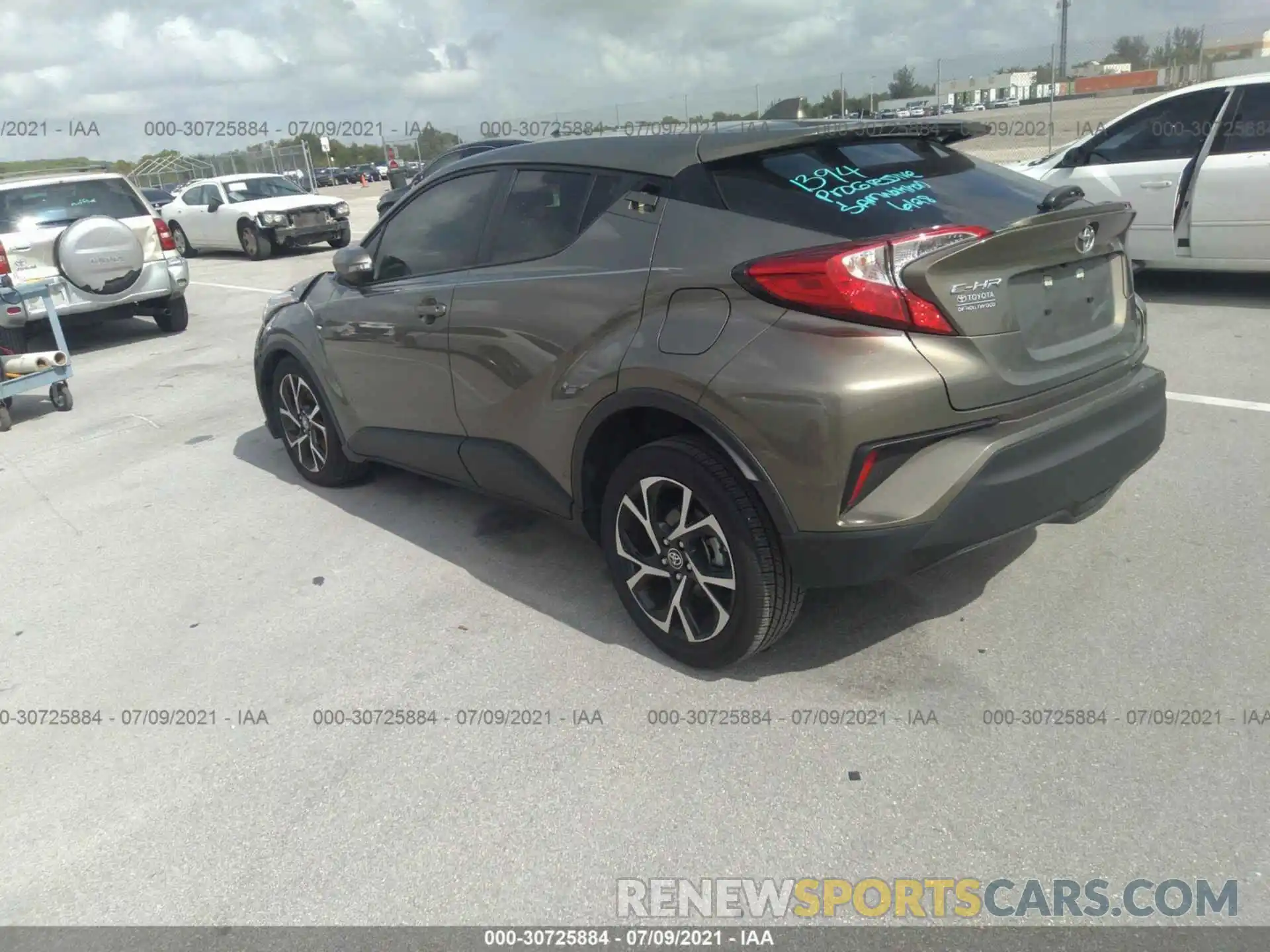 3 Photograph of a damaged car JTNKHMBX5M1104790 TOYOTA C-HR 2021