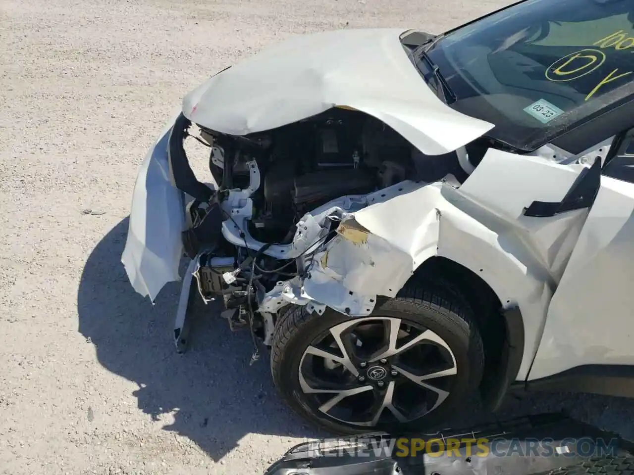 9 Photograph of a damaged car JTNKHMBX5M1110783 TOYOTA C-HR 2021