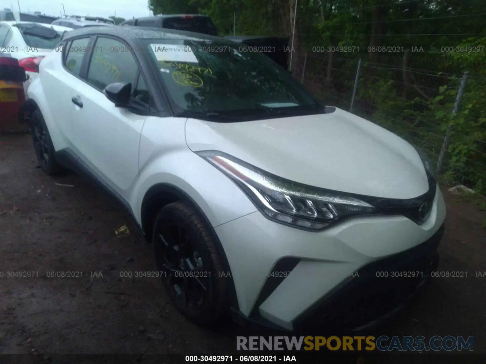 1 Photograph of a damaged car JTNKHMBX5M1112744 TOYOTA C-HR 2021