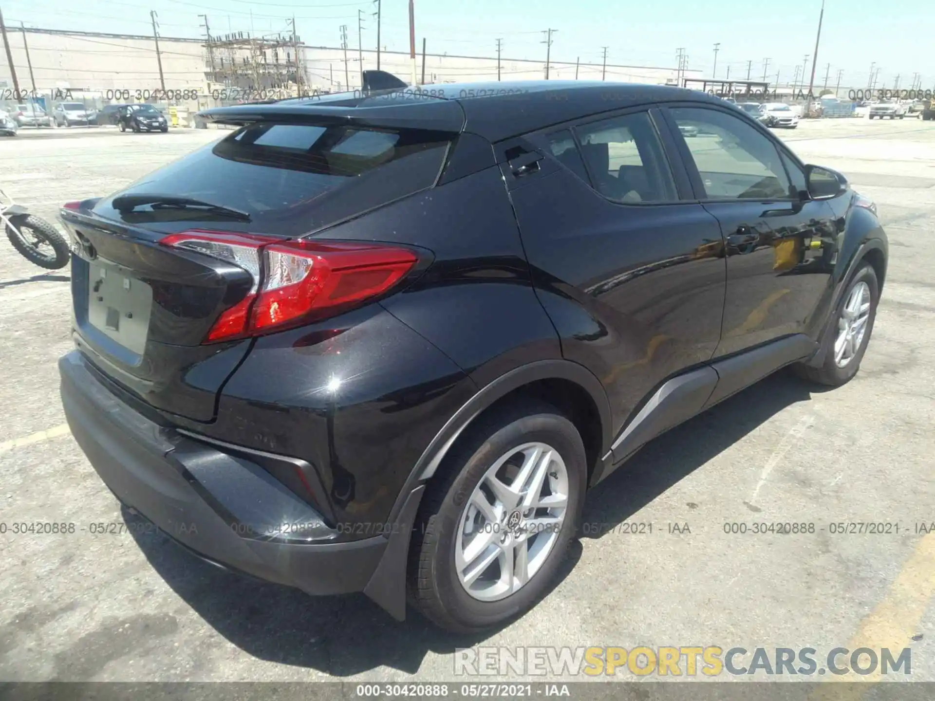 4 Photograph of a damaged car JTNKHMBX5M1117457 TOYOTA C-HR 2021