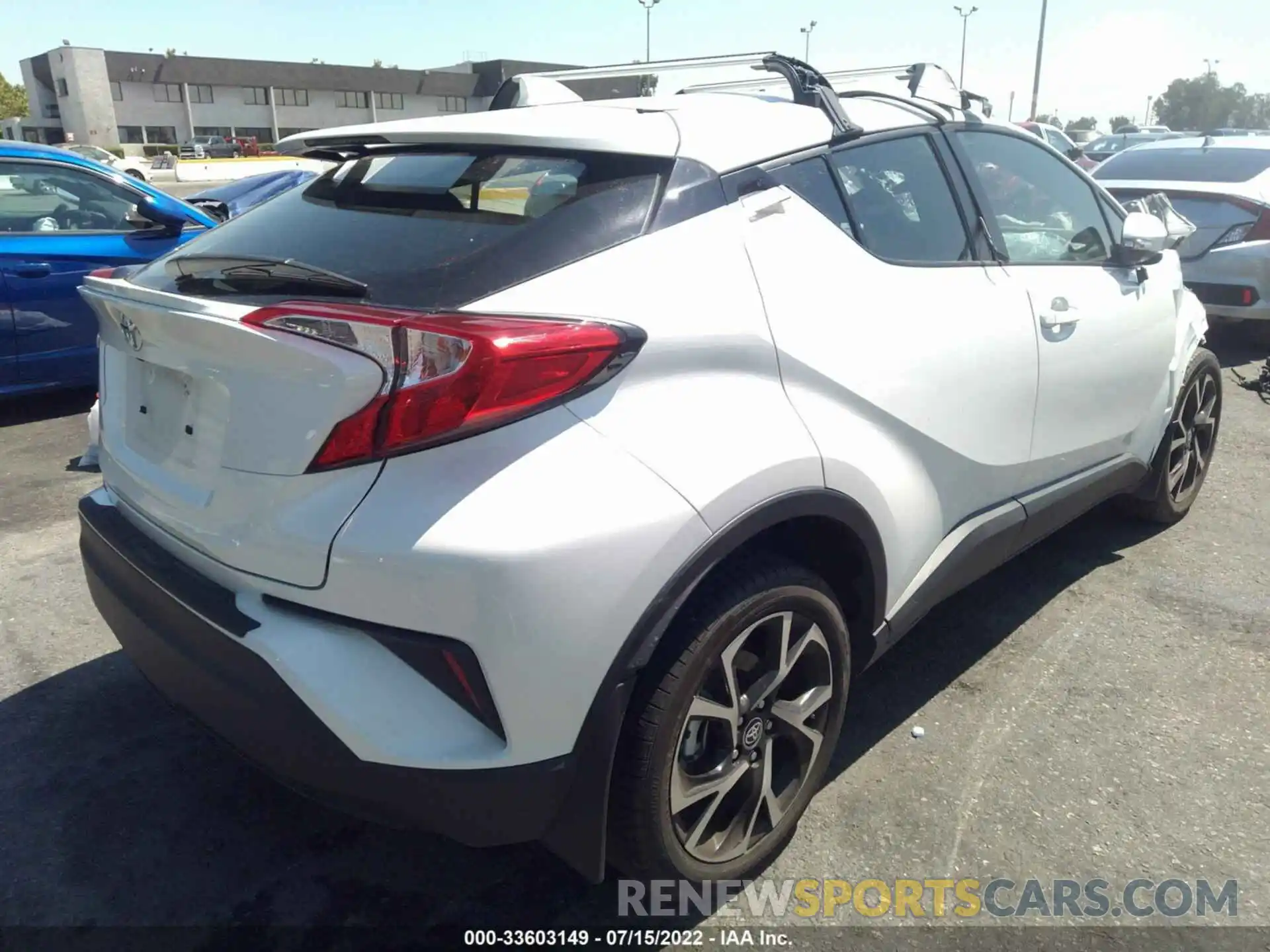 4 Photograph of a damaged car JTNKHMBX5M1118253 TOYOTA C-HR 2021