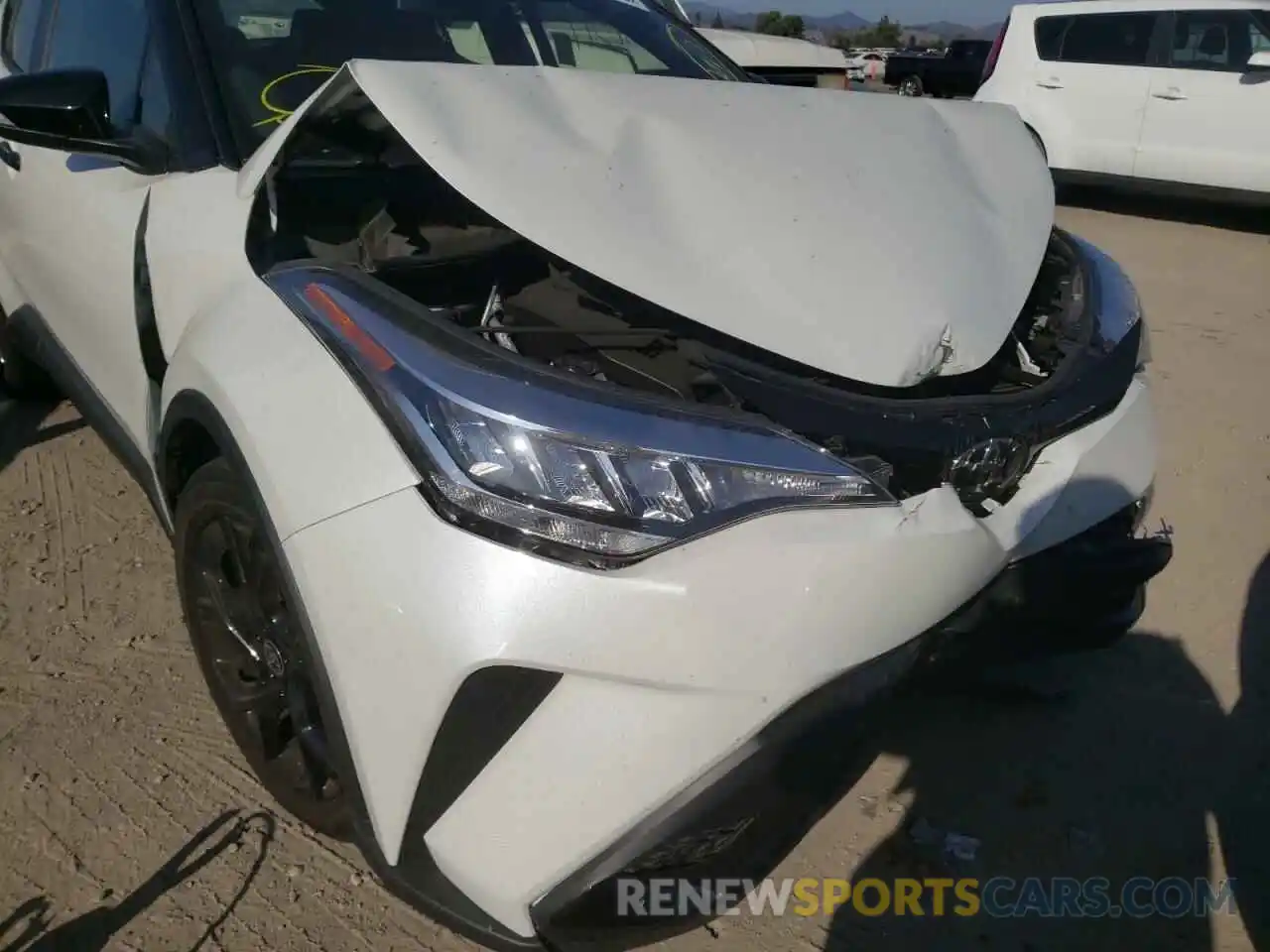 9 Photograph of a damaged car JTNKHMBX6M1096537 TOYOTA C-HR 2021