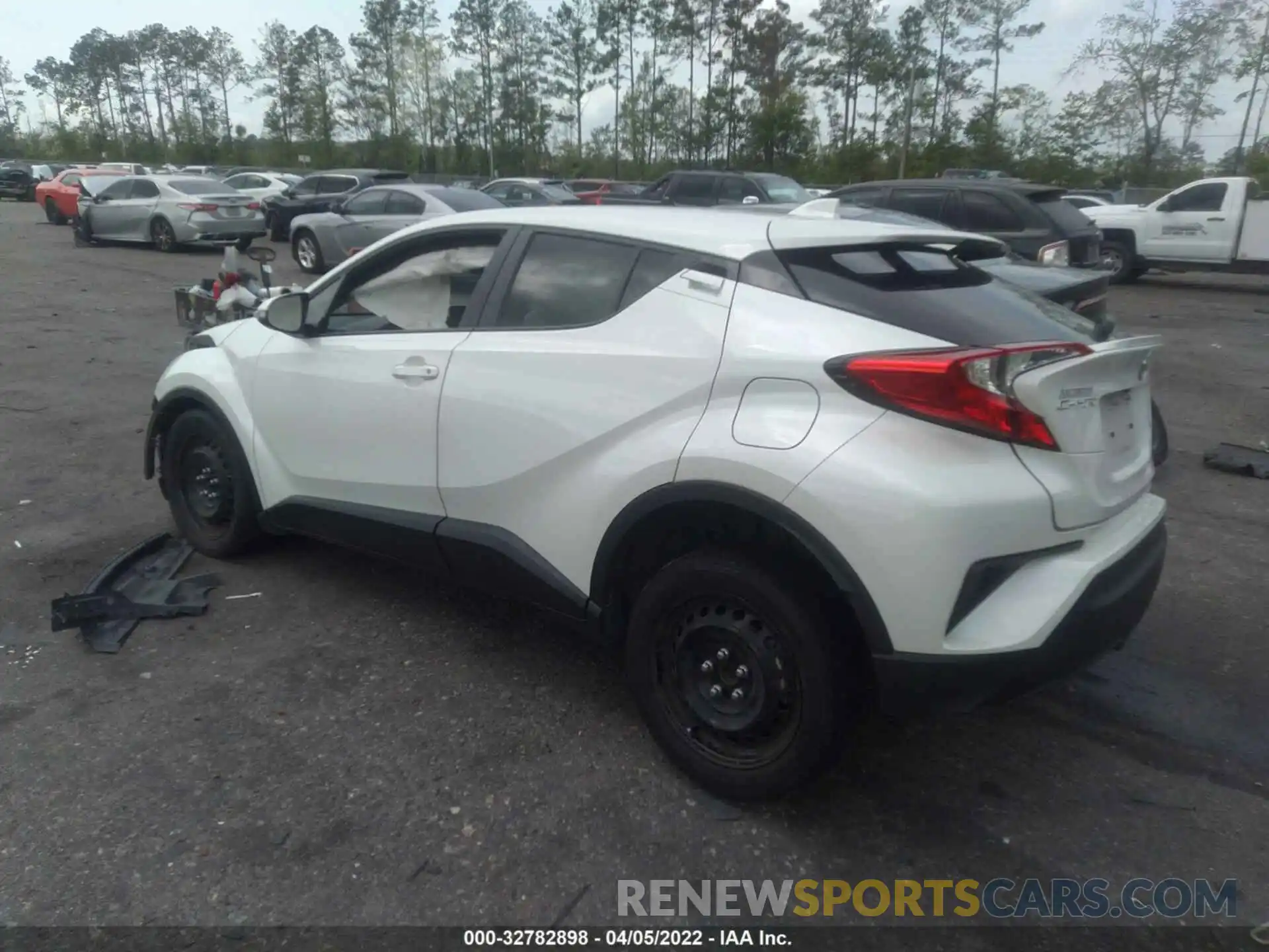 3 Photograph of a damaged car JTNKHMBX6M1107441 TOYOTA C-HR 2021