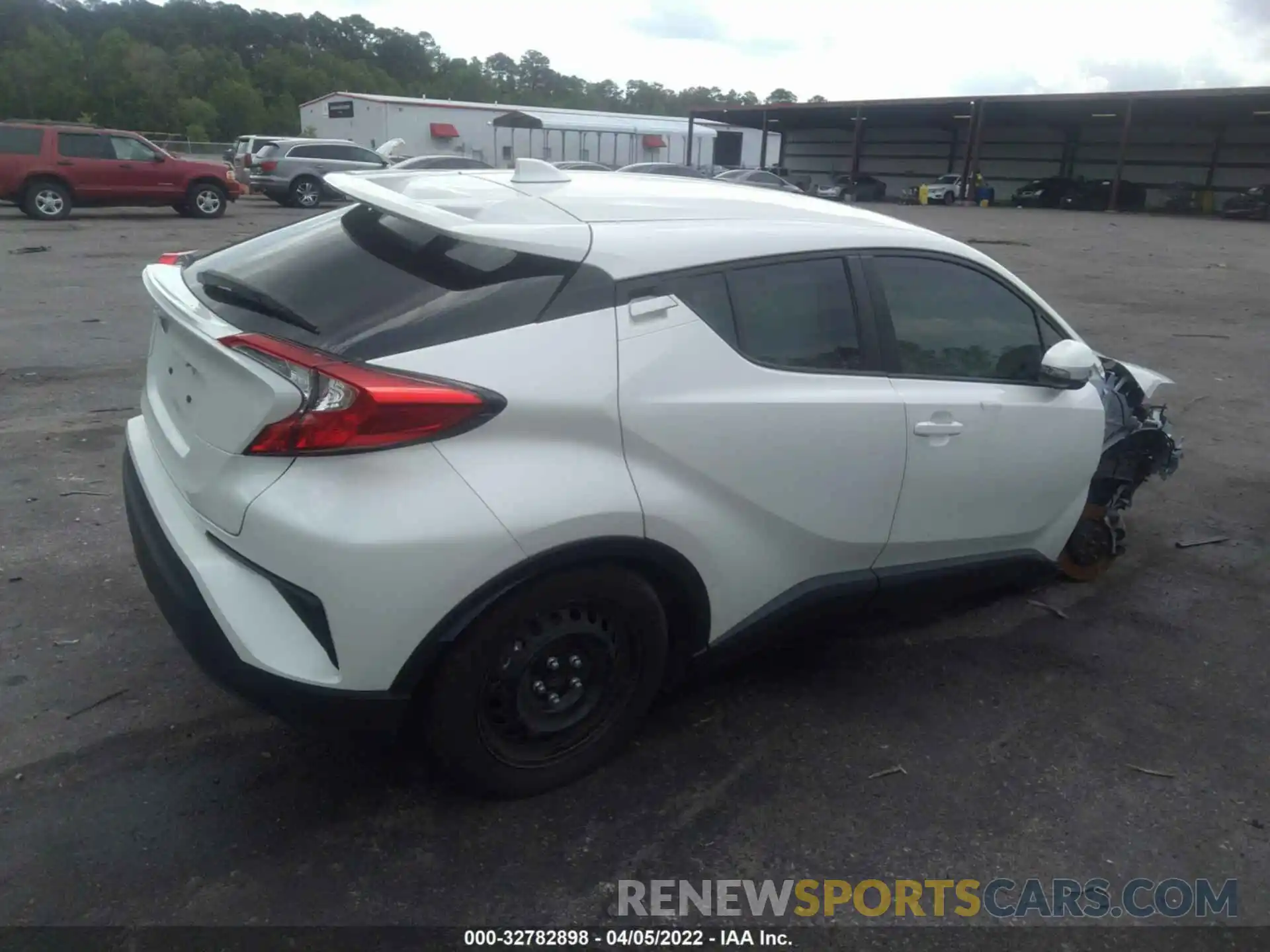 4 Photograph of a damaged car JTNKHMBX6M1107441 TOYOTA C-HR 2021