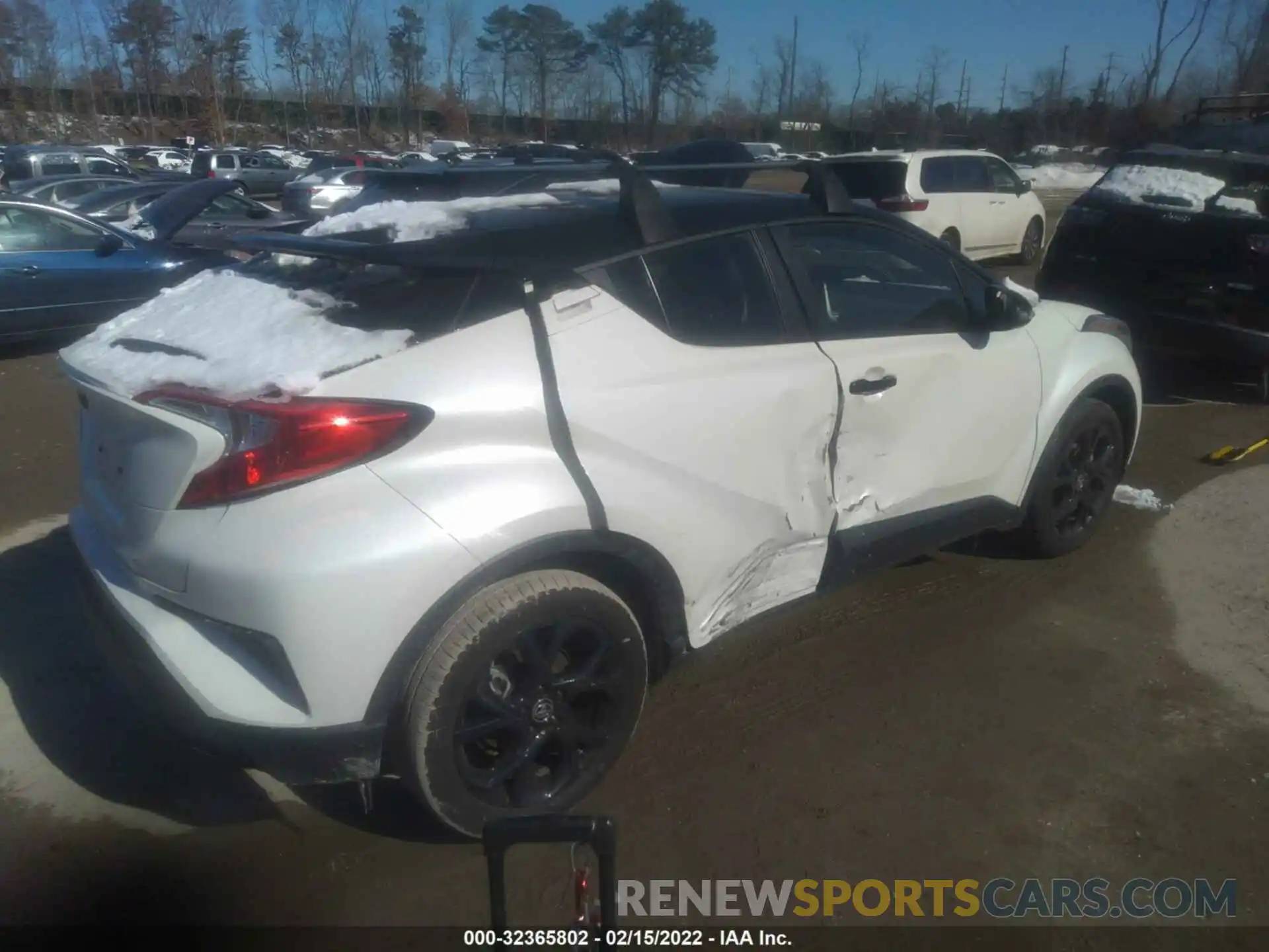 4 Photograph of a damaged car JTNKHMBX6M1109593 TOYOTA C-HR 2021