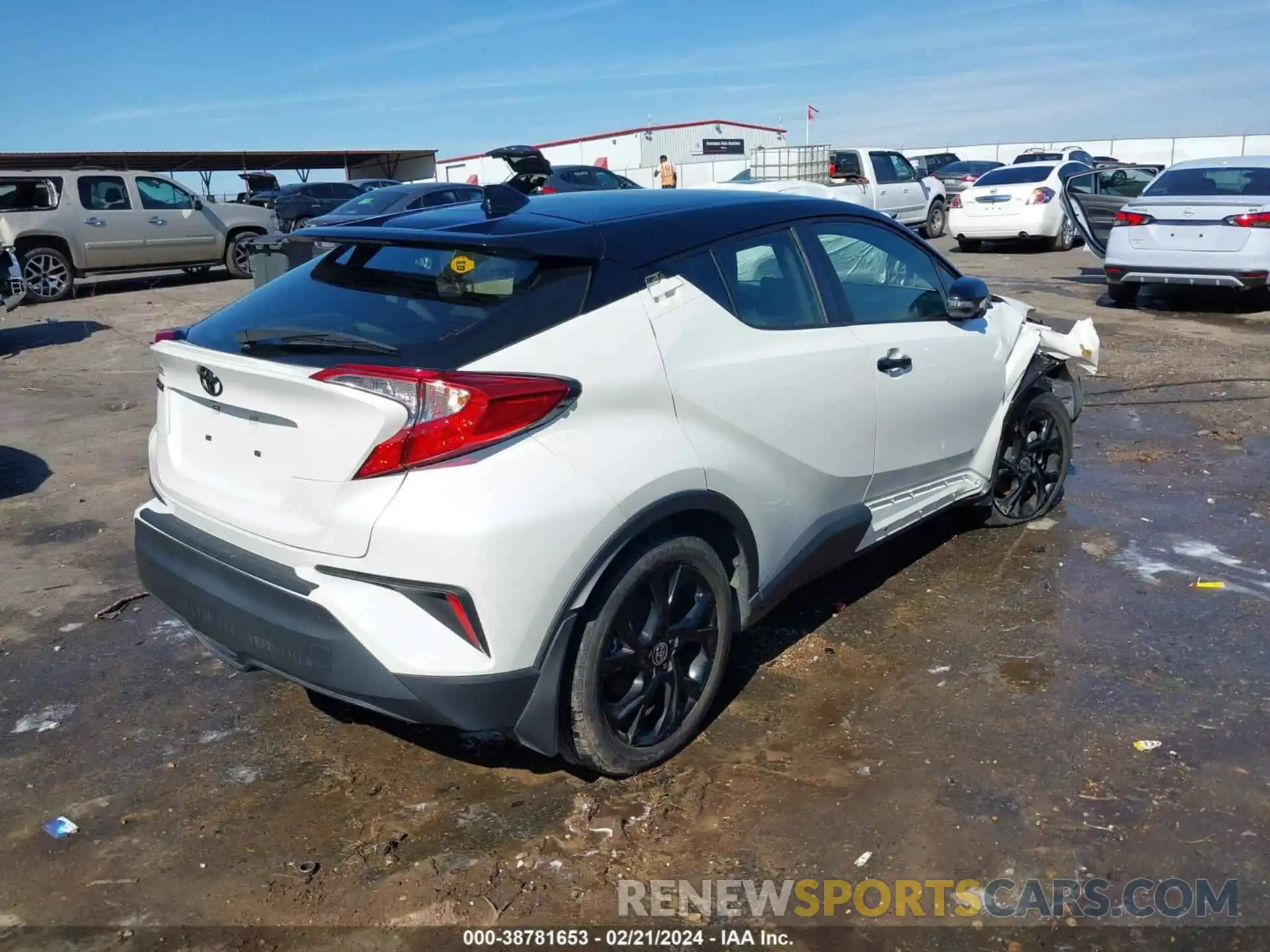 4 Photograph of a damaged car JTNKHMBX6M1113496 TOYOTA C-HR 2021