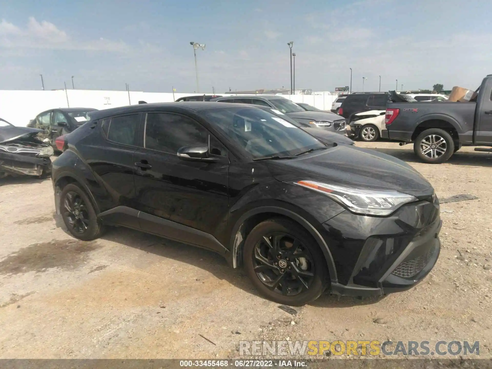 1 Photograph of a damaged car JTNKHMBX6M1118438 TOYOTA C-HR 2021