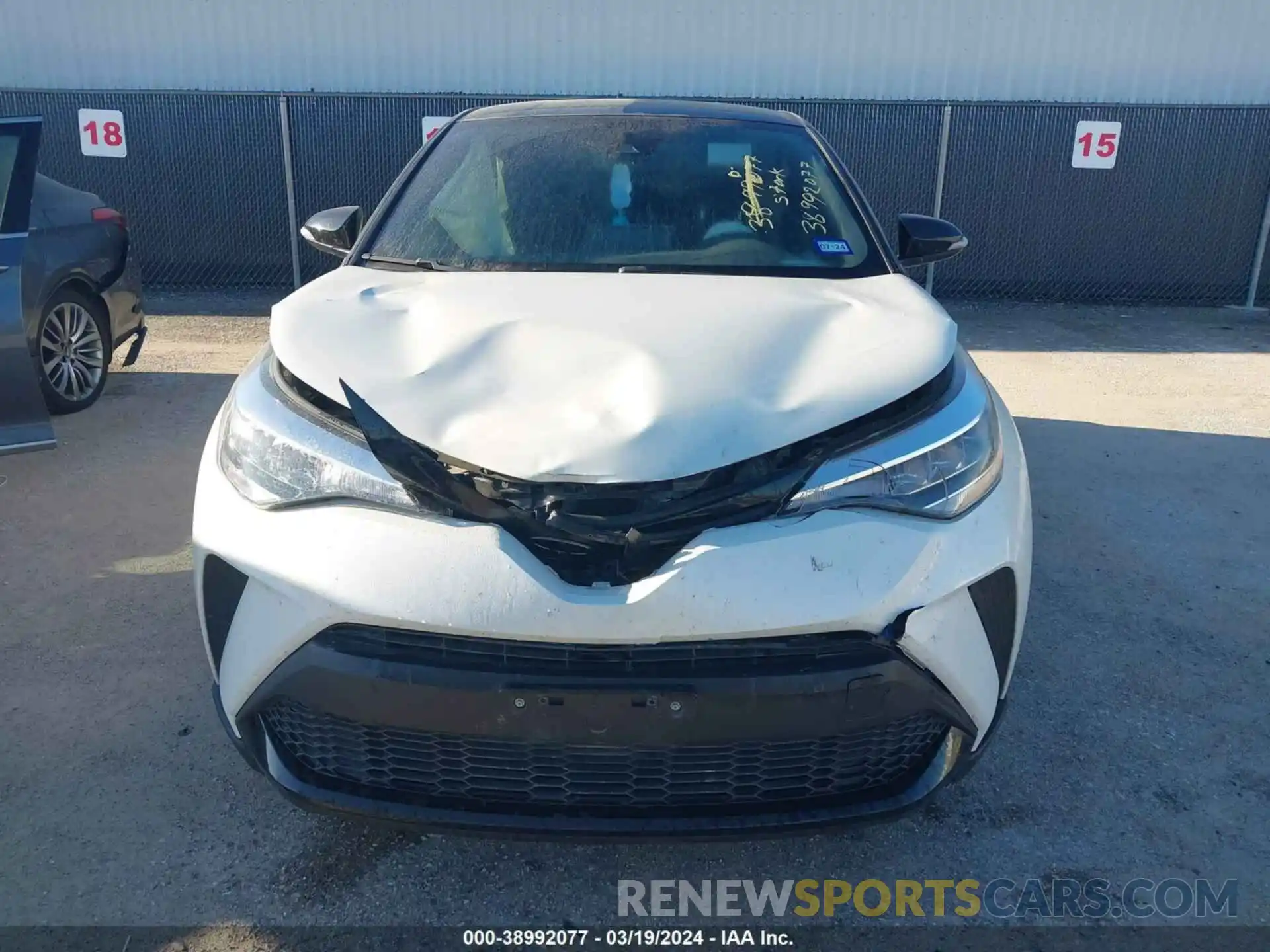 12 Photograph of a damaged car JTNKHMBX6M1122392 TOYOTA C-HR 2021