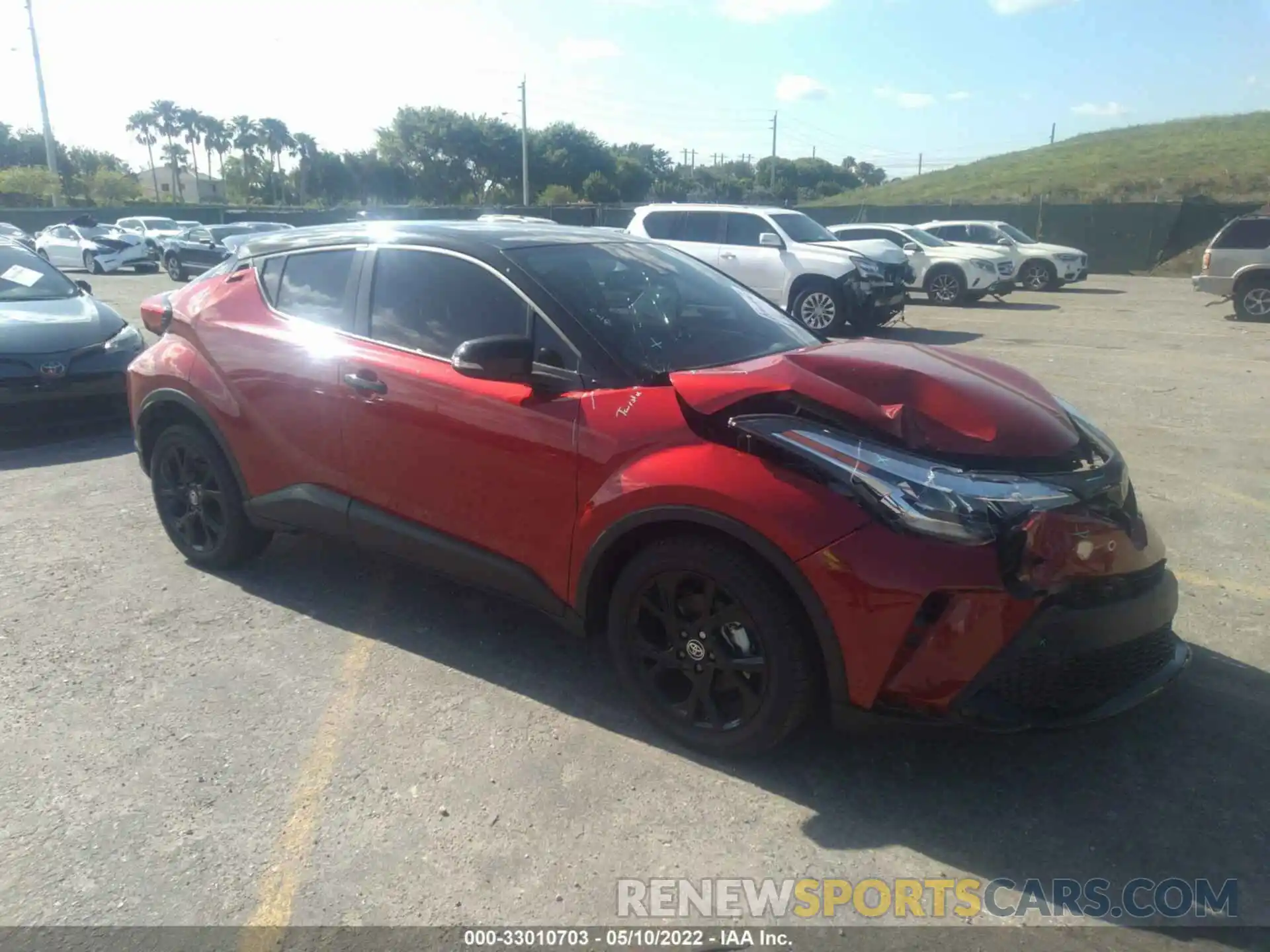 1 Photograph of a damaged car JTNKHMBX6M1128953 TOYOTA C-HR 2021