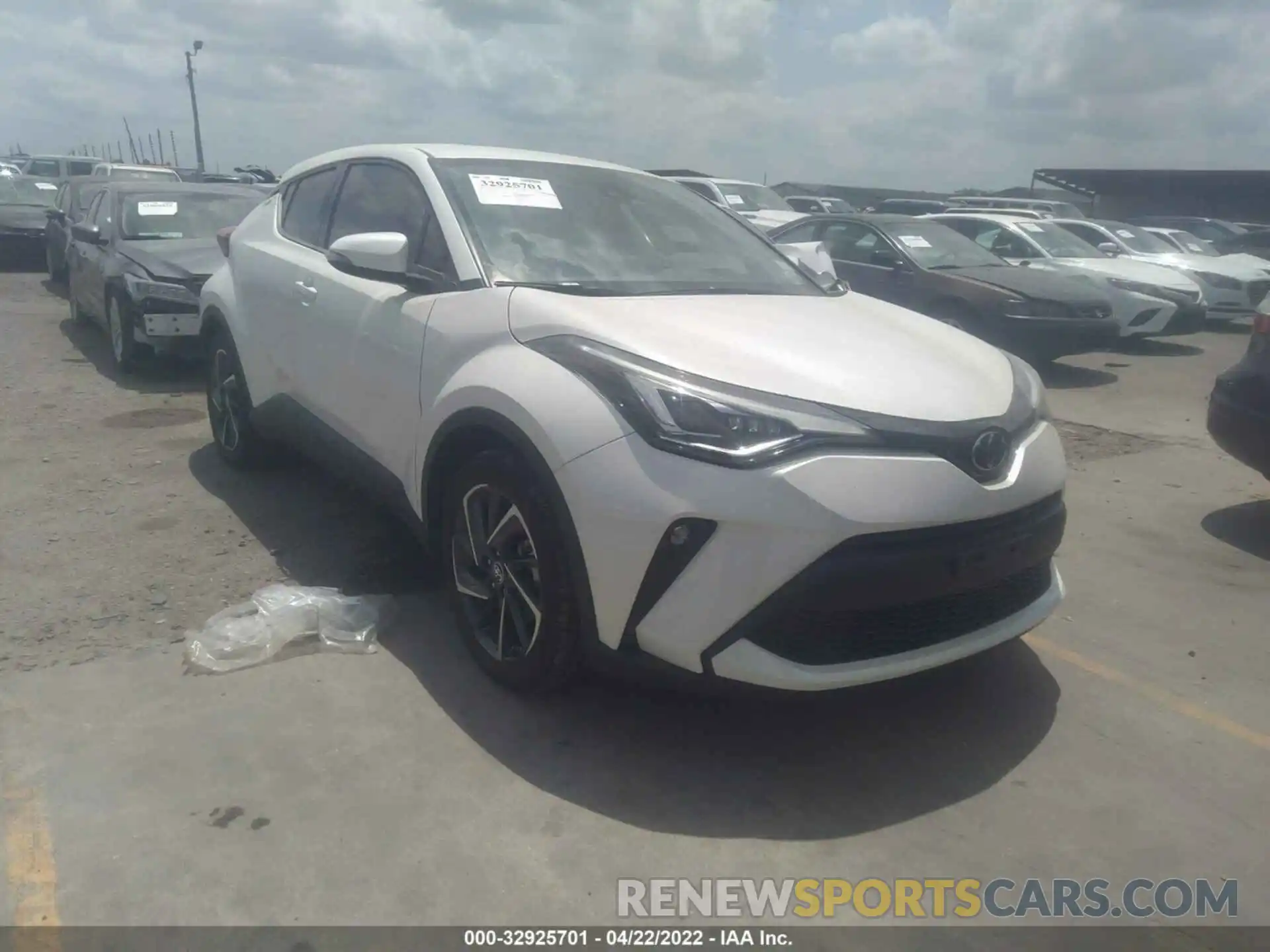 1 Фотография поврежденного автомобиля JTNKHMBX7M1103625 TOYOTA C-HR 2021