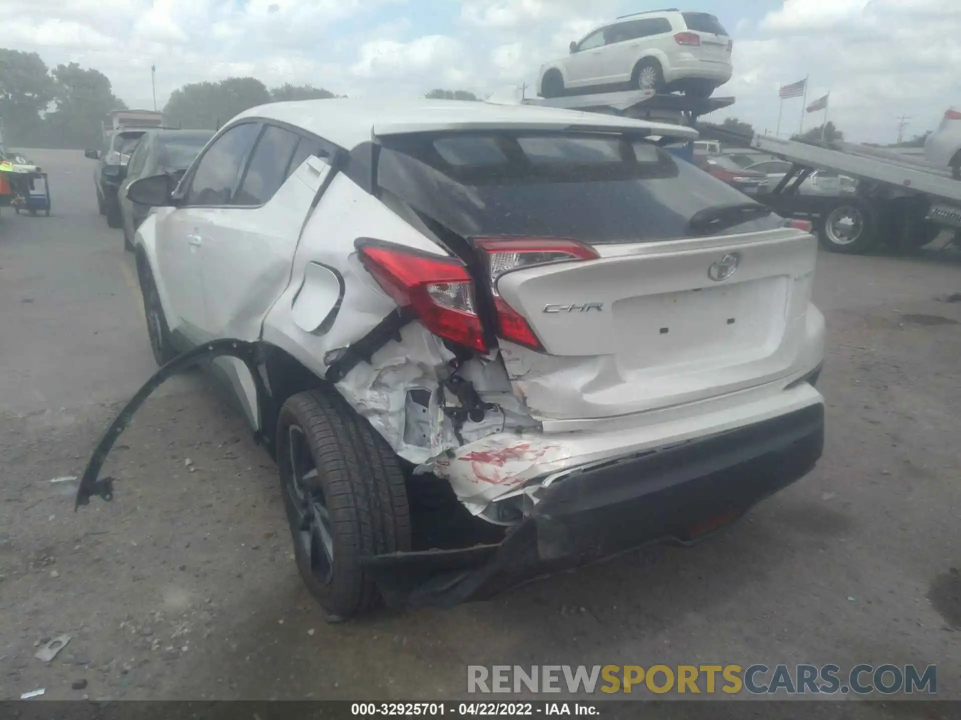 3 Photograph of a damaged car JTNKHMBX7M1103625 TOYOTA C-HR 2021