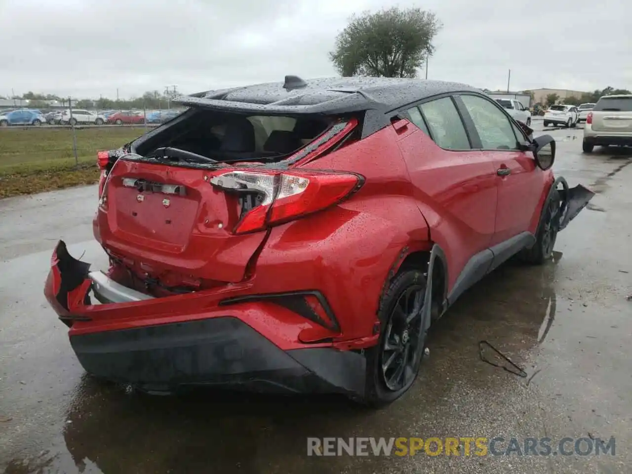 4 Photograph of a damaged car JTNKHMBX7M1110557 TOYOTA C-HR 2021