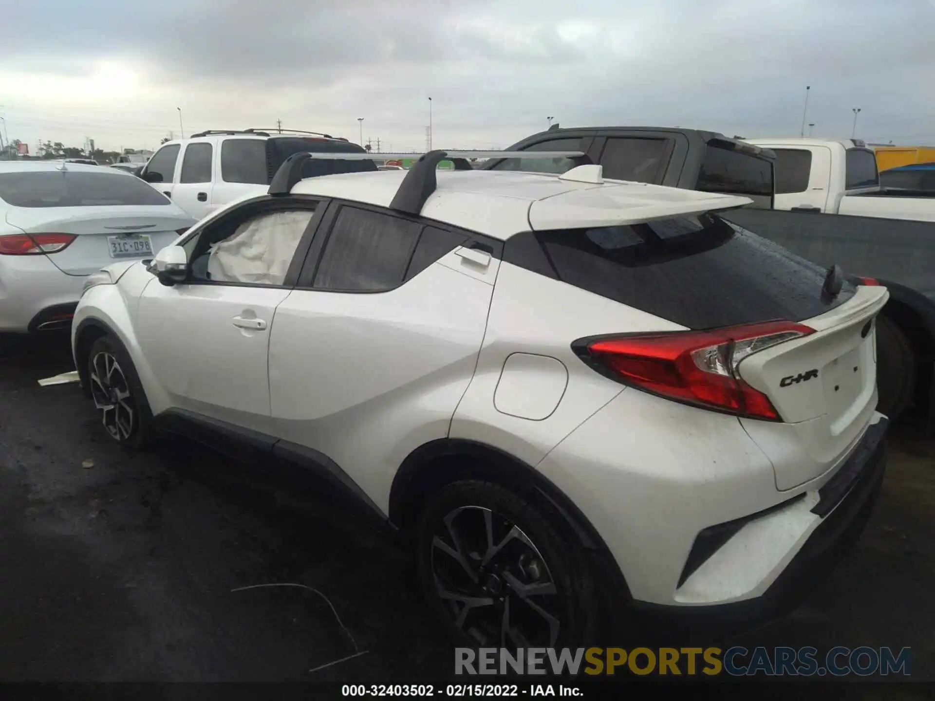 3 Photograph of a damaged car JTNKHMBX7M1110865 TOYOTA C-HR 2021