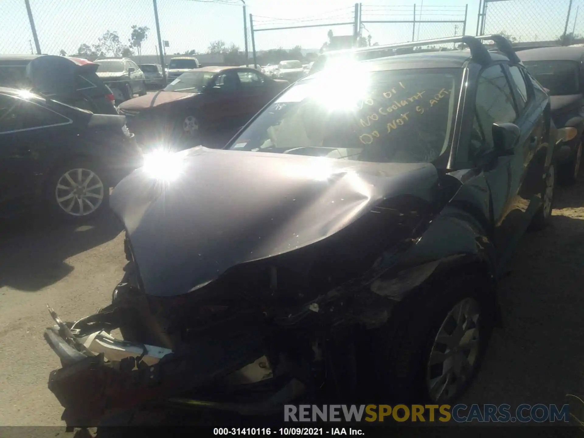 2 Photograph of a damaged car JTNKHMBX7M1110946 TOYOTA C-HR 2021