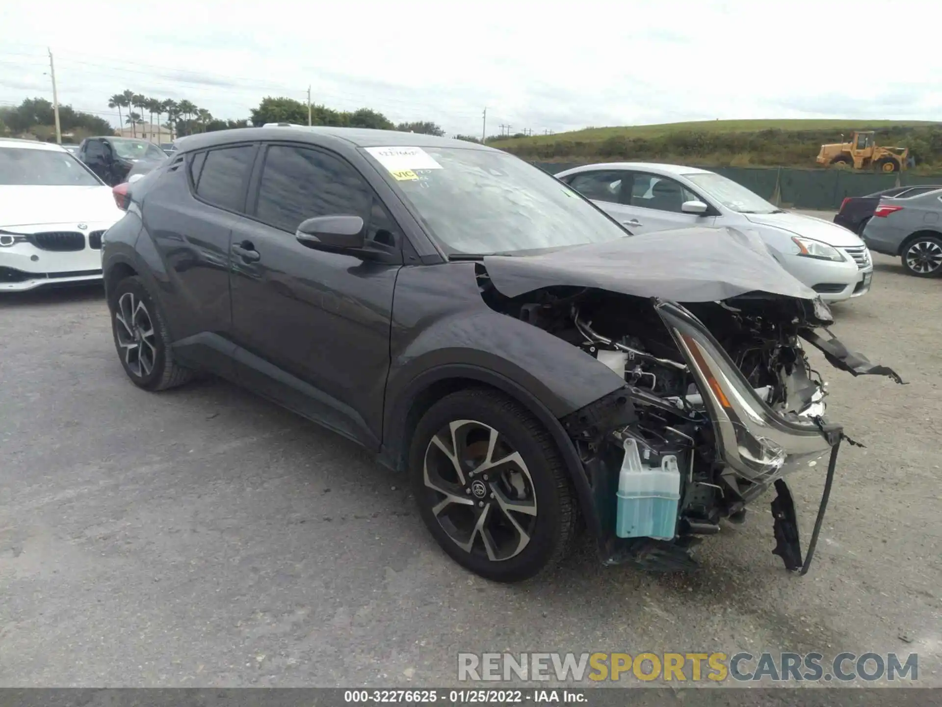 1 Photograph of a damaged car JTNKHMBX7M1113278 TOYOTA C-HR 2021