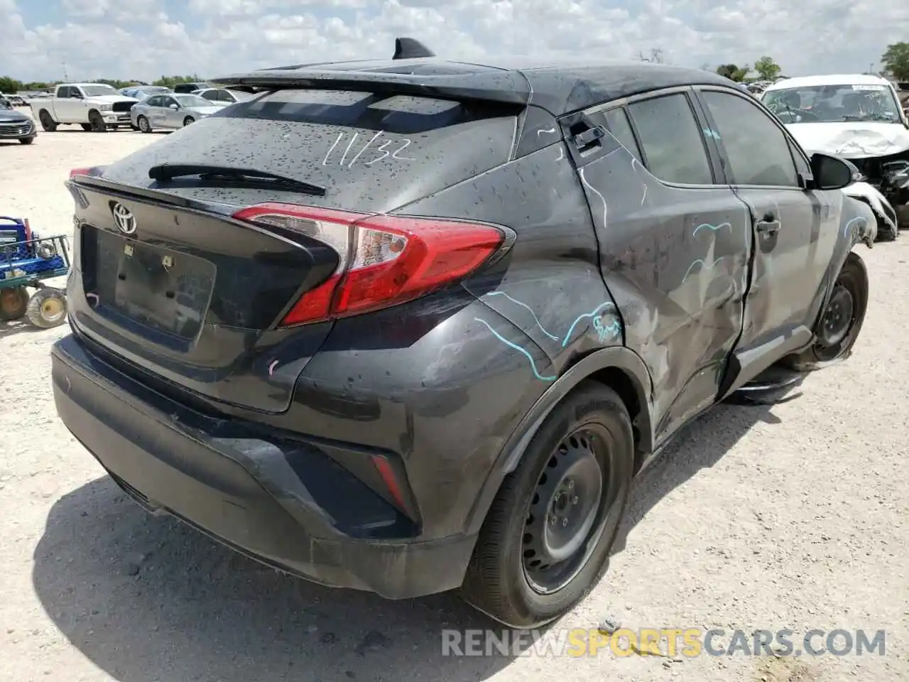 4 Photograph of a damaged car JTNKHMBX7M1115290 TOYOTA C-HR 2021