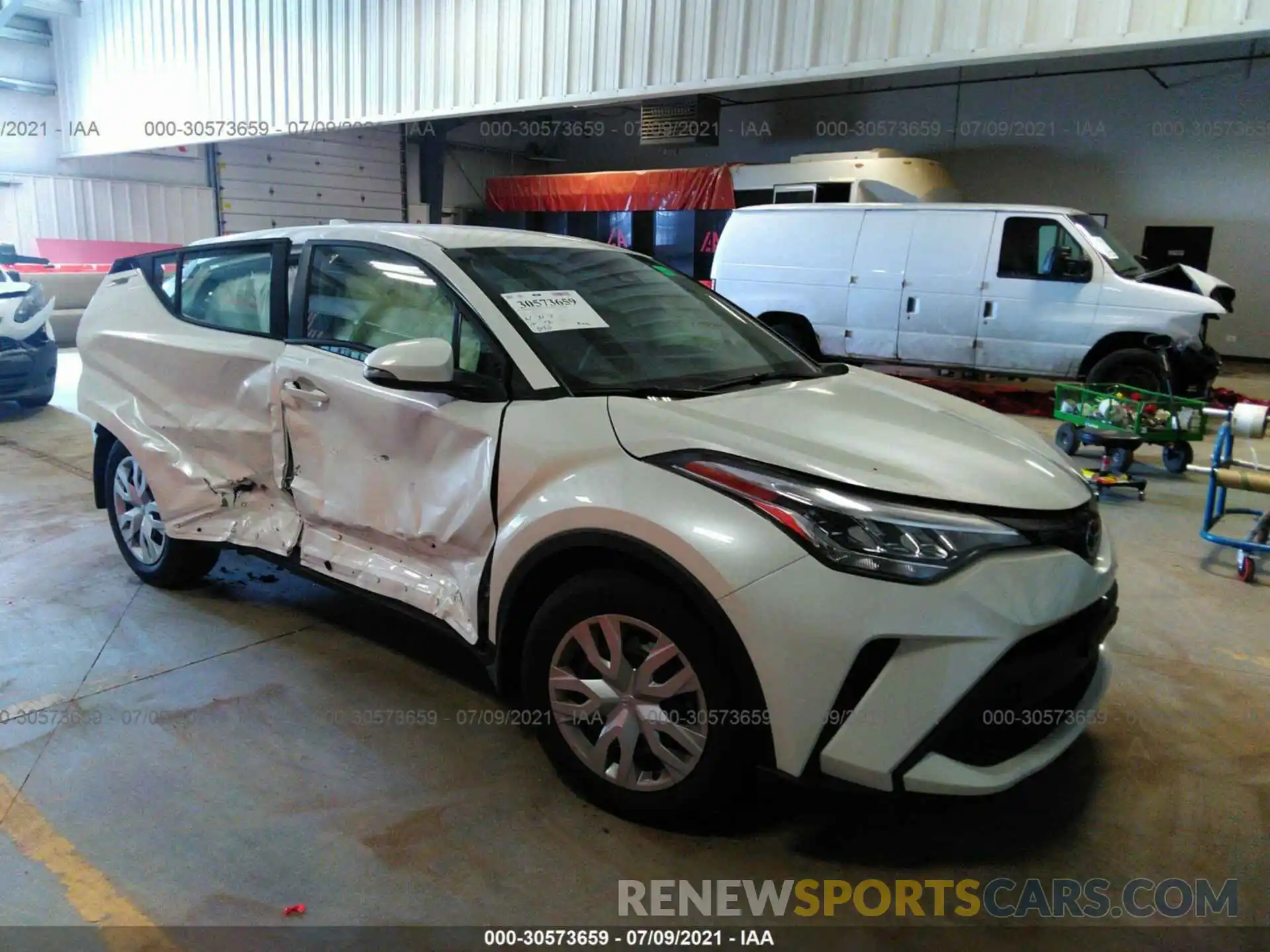 1 Photograph of a damaged car JTNKHMBX7M1118948 TOYOTA C-HR 2021