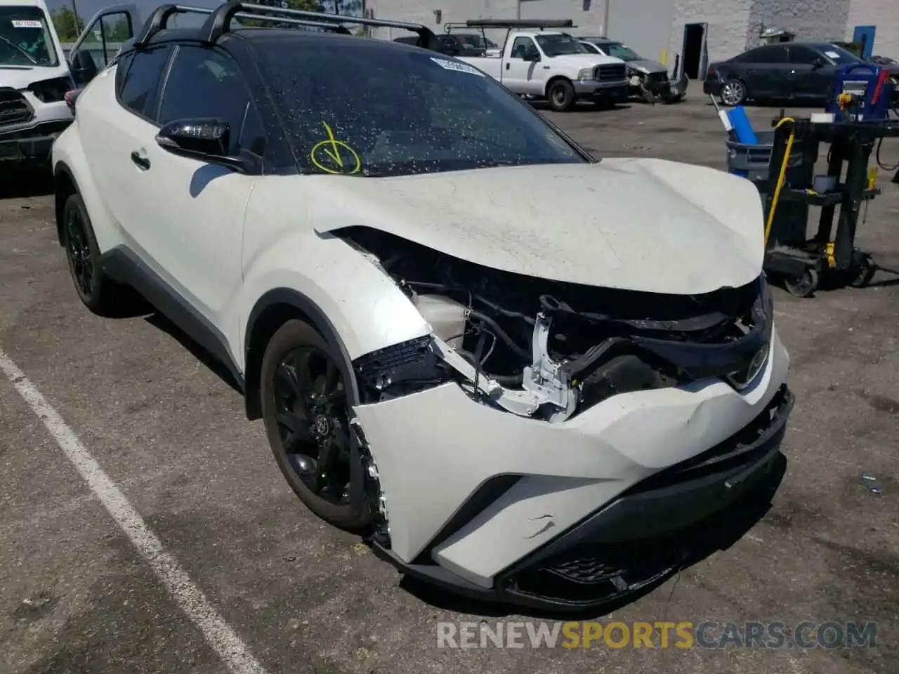 1 Photograph of a damaged car JTNKHMBX7M1125110 TOYOTA C-HR 2021