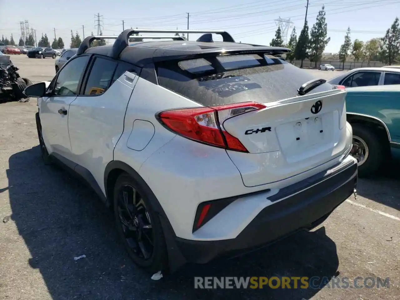 3 Photograph of a damaged car JTNKHMBX7M1125110 TOYOTA C-HR 2021