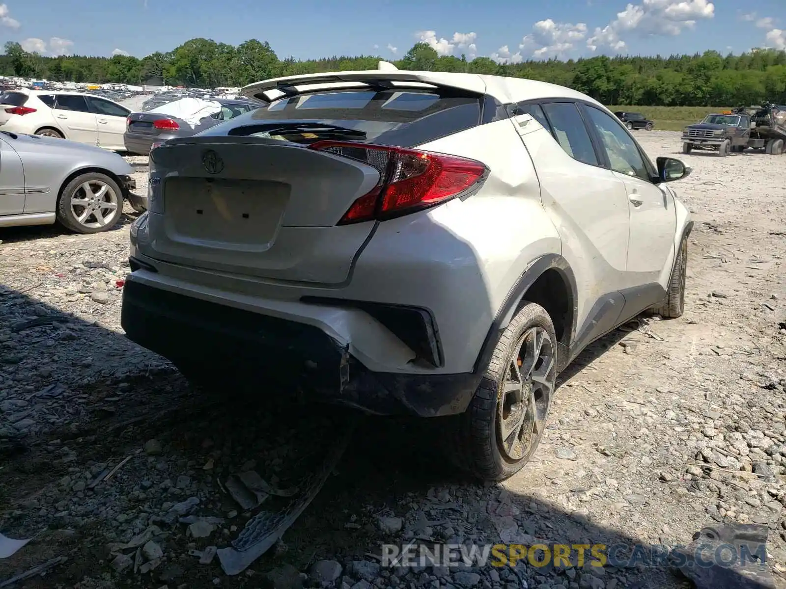 4 Photograph of a damaged car JTNKHMBX8M1105481 TOYOTA C-HR 2021