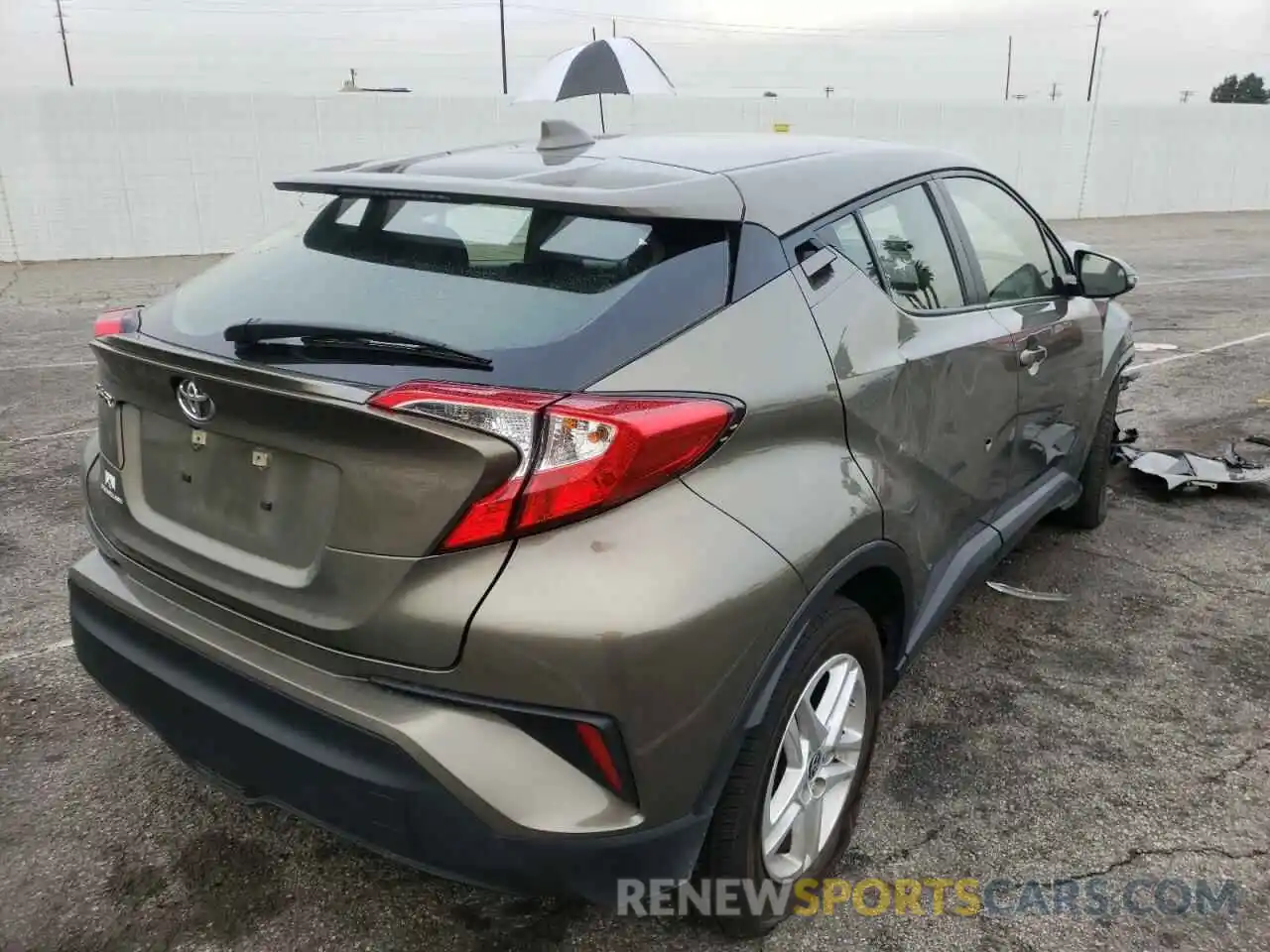 4 Photograph of a damaged car JTNKHMBX8M1108445 TOYOTA C-HR 2021