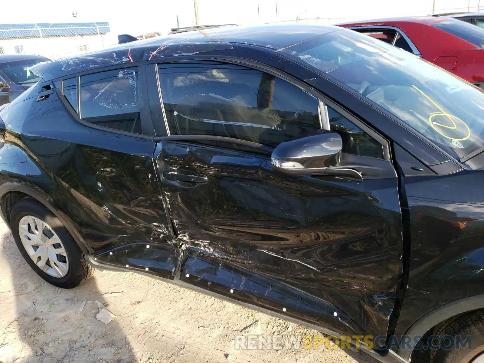 9 Photograph of a damaged car JTNKHMBX8M1110678 TOYOTA C-HR 2021