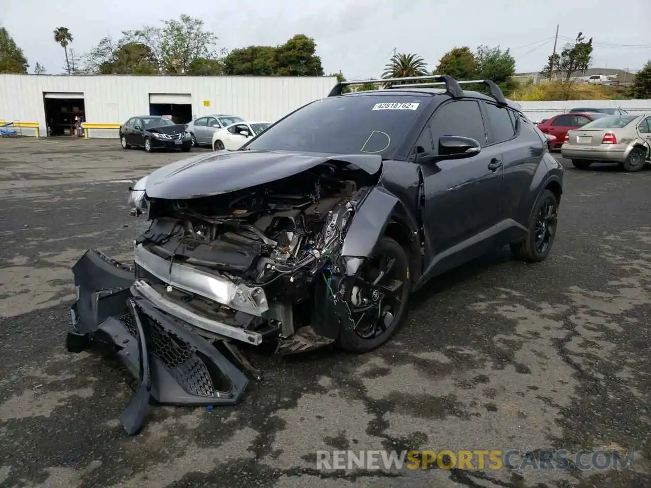 2 Photograph of a damaged car JTNKHMBX8M1114035 TOYOTA C-HR 2021