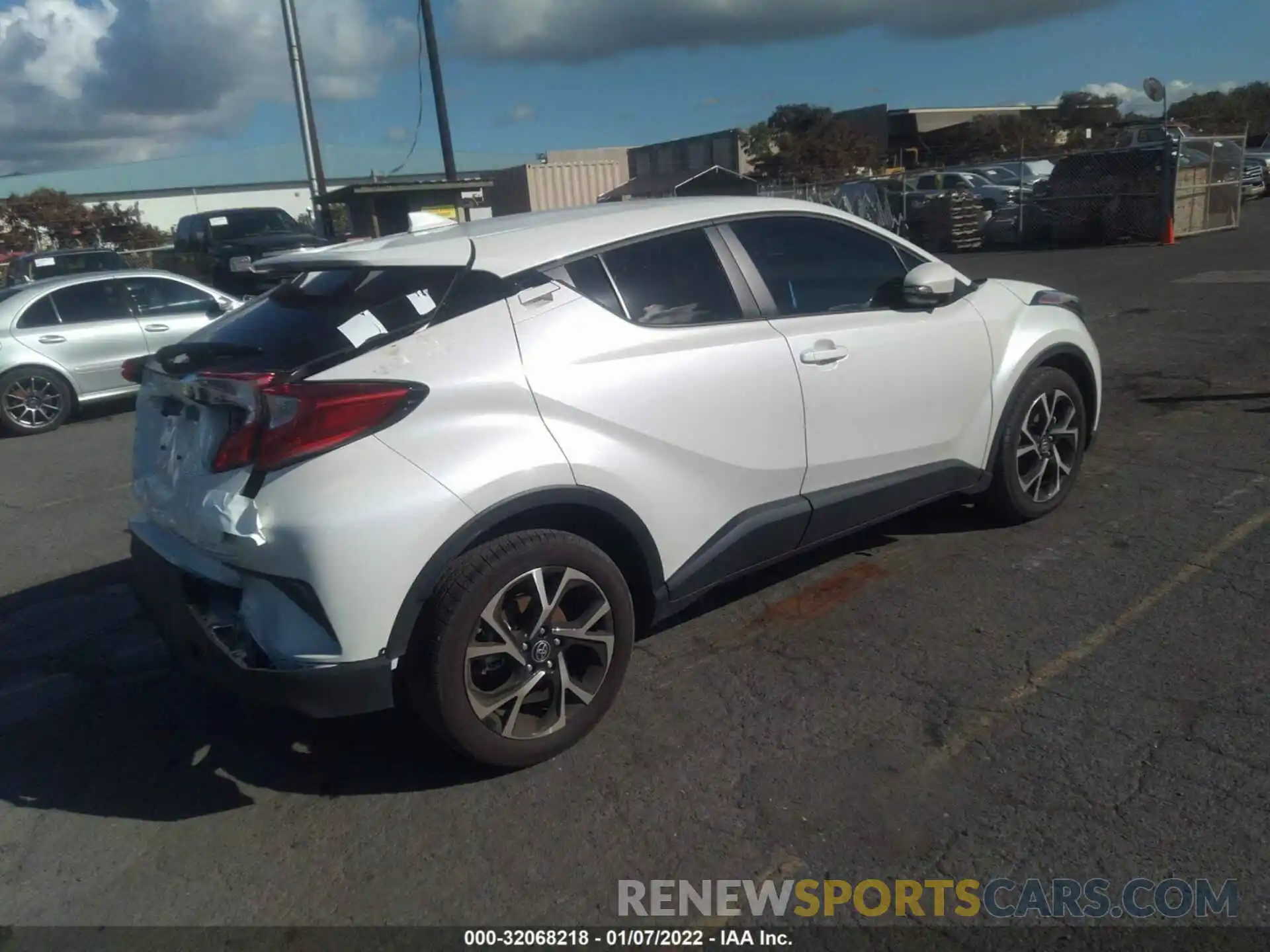 4 Photograph of a damaged car JTNKHMBX8M1115704 TOYOTA C-HR 2021