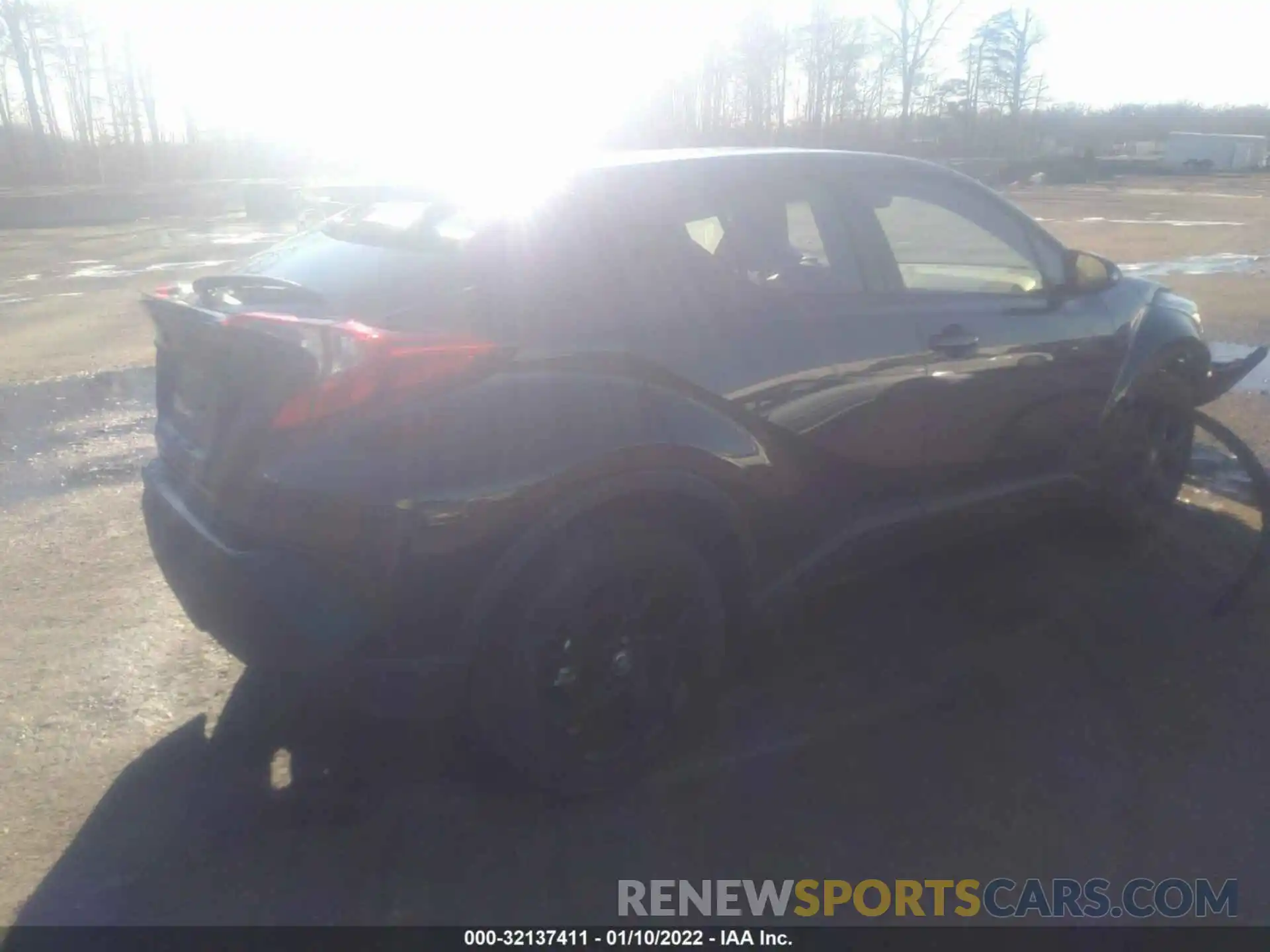 4 Photograph of a damaged car JTNKHMBX8M1125911 TOYOTA C-HR 2021