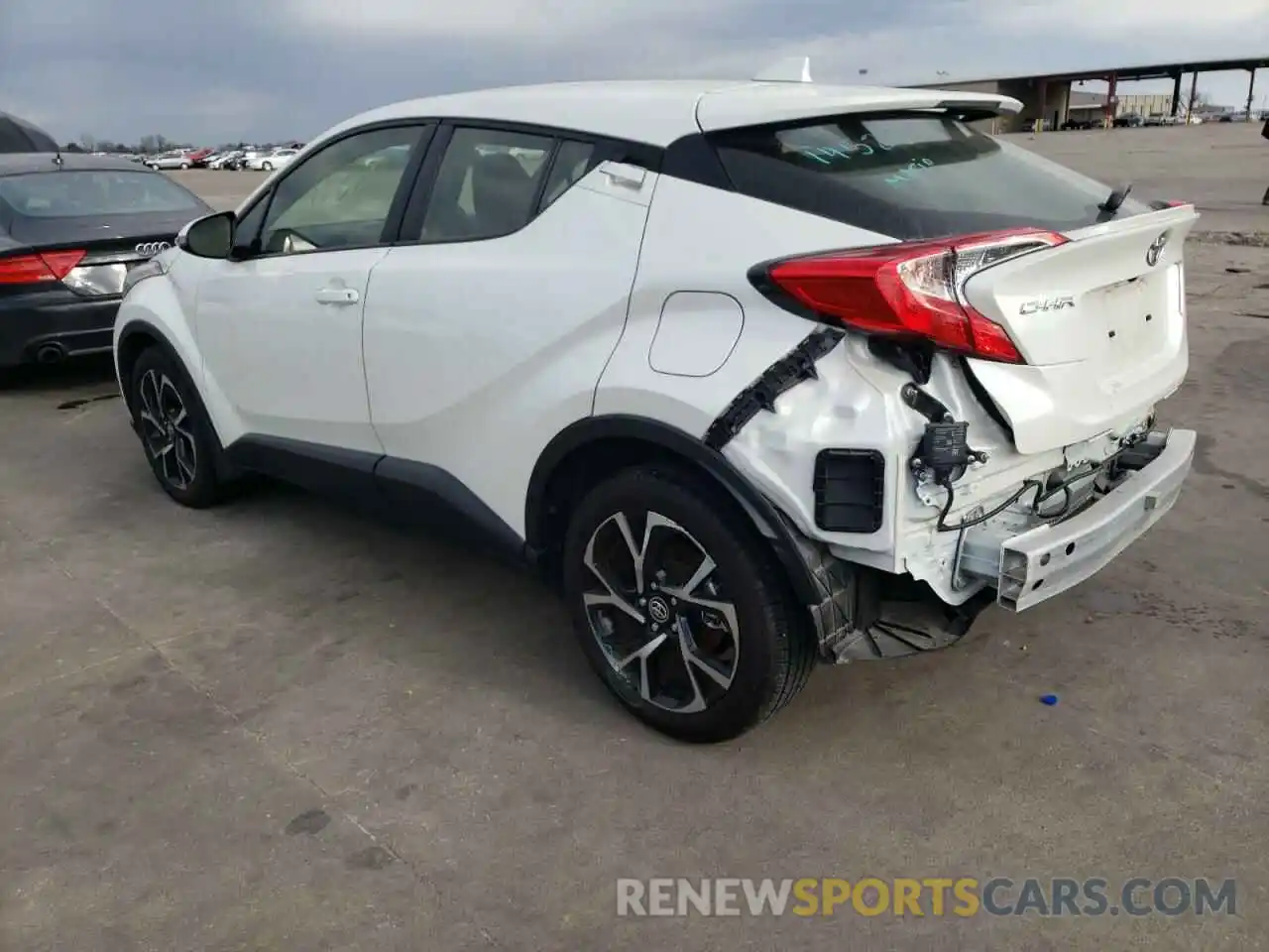 3 Photograph of a damaged car JTNKHMBX9M1097164 TOYOTA C-HR 2021