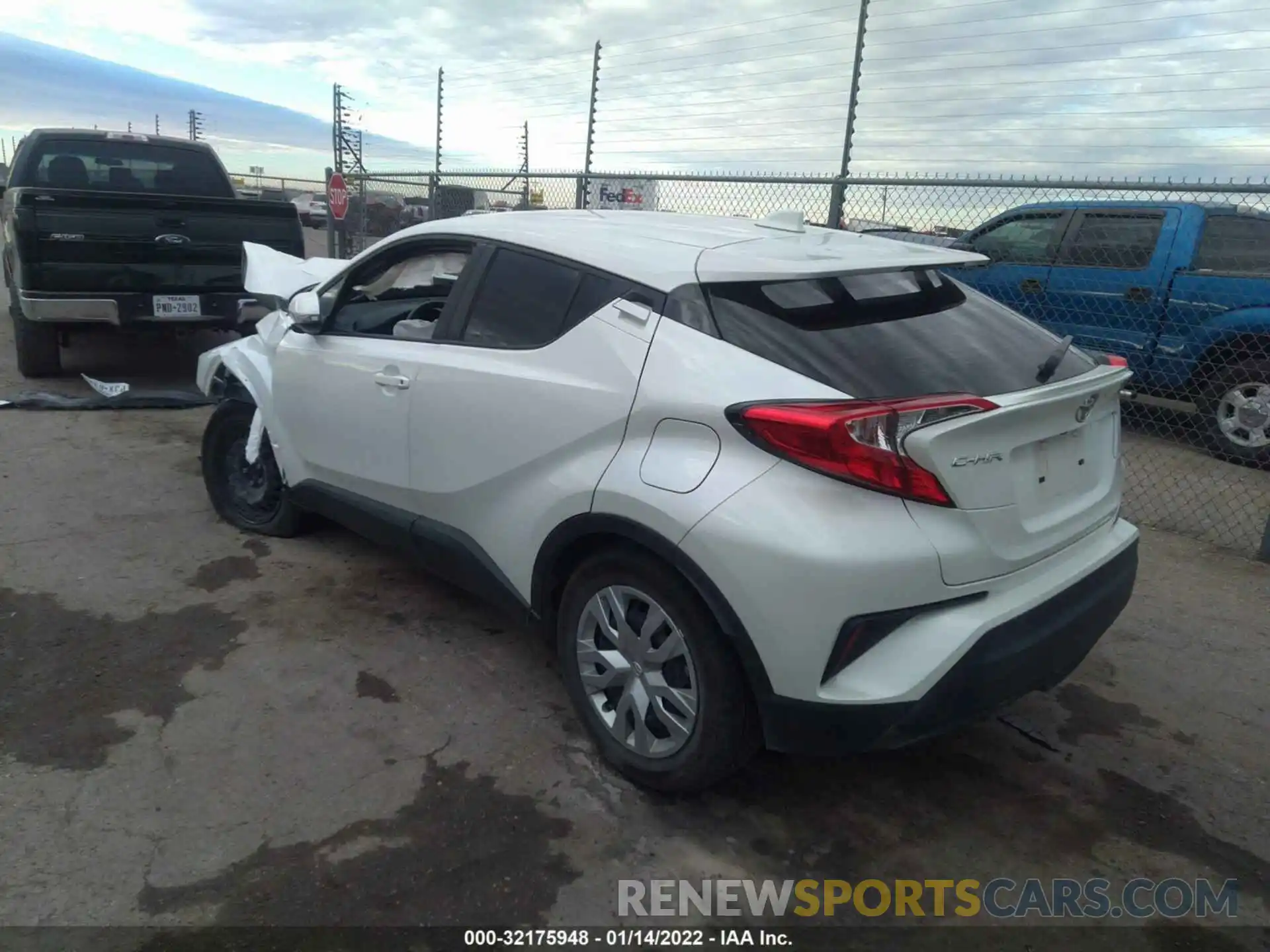 3 Photograph of a damaged car JTNKHMBX9M1110060 TOYOTA C-HR 2021