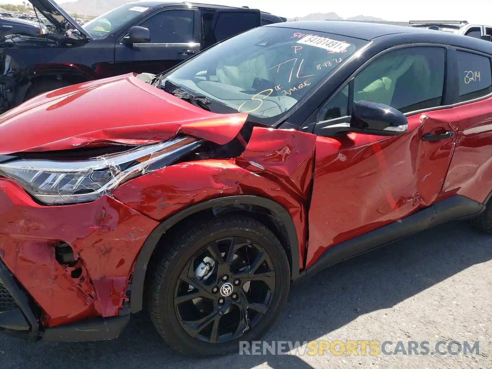 9 Photograph of a damaged car JTNKHMBX9M1112052 TOYOTA C-HR 2021