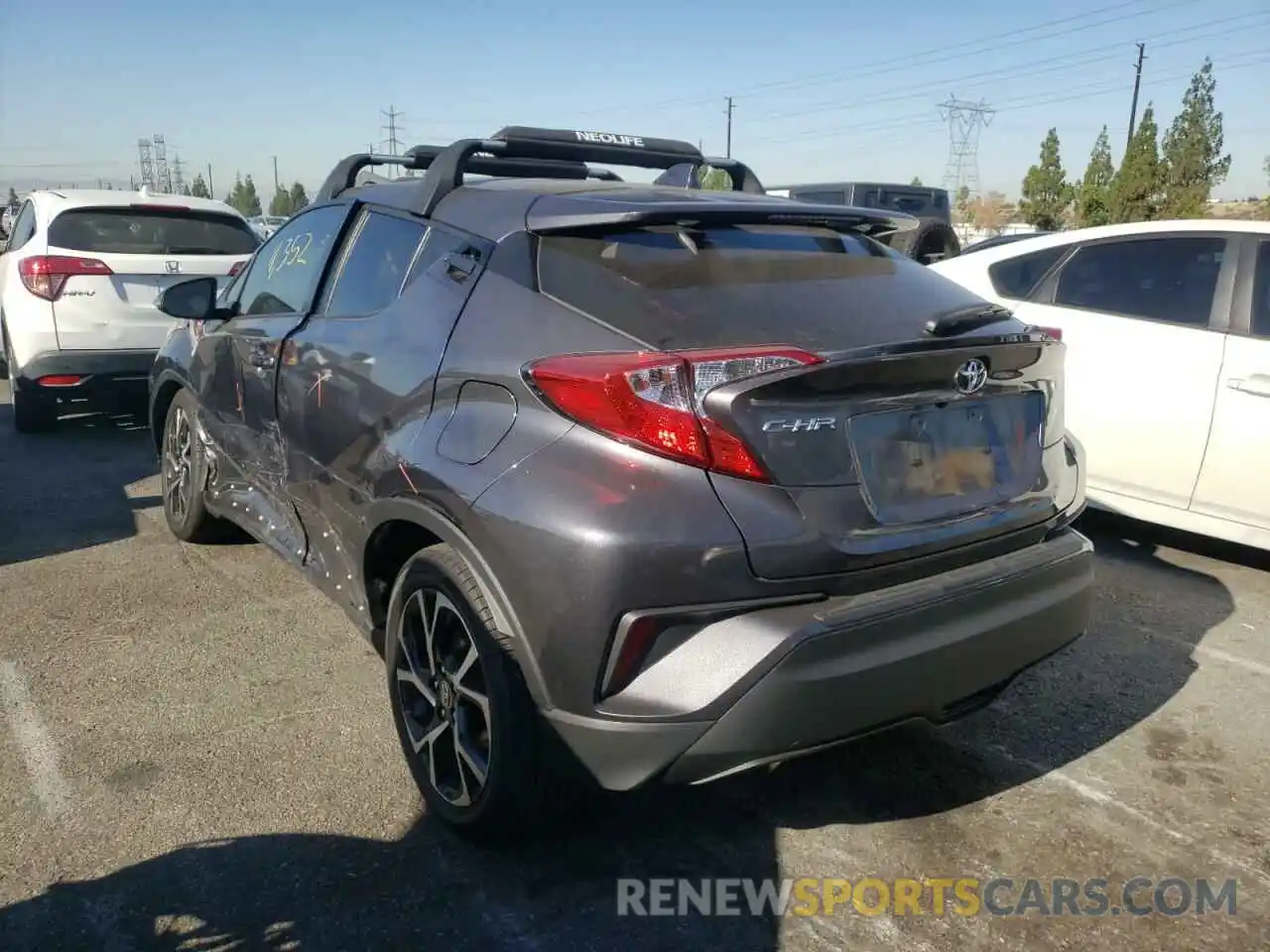 3 Photograph of a damaged car JTNKHMBX9M1113900 TOYOTA C-HR 2021