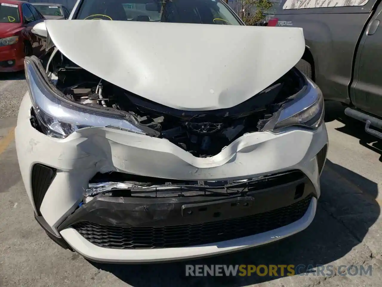 9 Photograph of a damaged car JTNKHMBX9M1119079 TOYOTA C-HR 2021