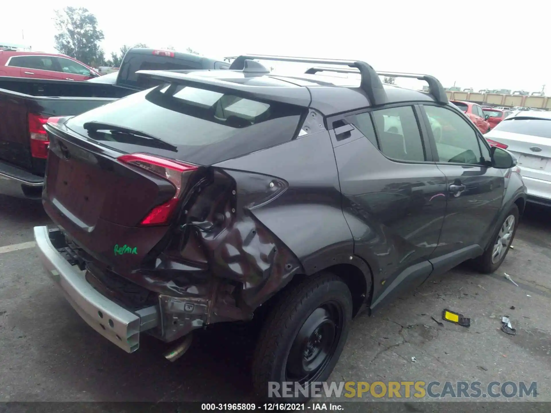 4 Photograph of a damaged car JTNKHMBX9M1122161 TOYOTA C-HR 2021