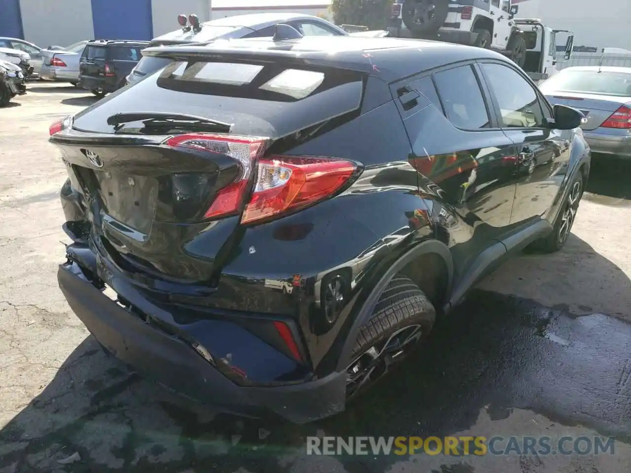 4 Photograph of a damaged car JTNKHMBXXM1105322 TOYOTA C-HR 2021