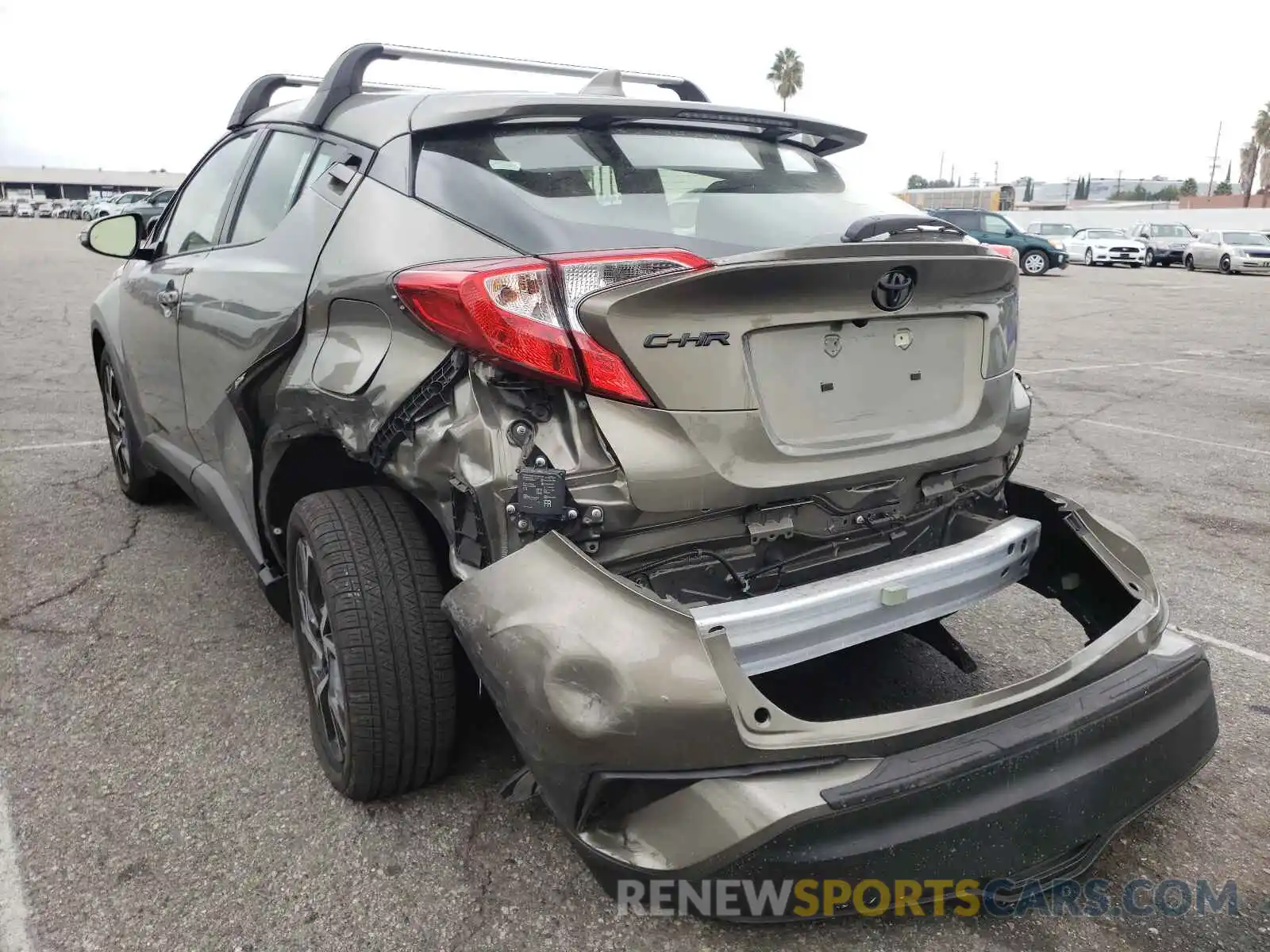 3 Photograph of a damaged car JTNKHMBXXM1110052 TOYOTA C-HR 2021