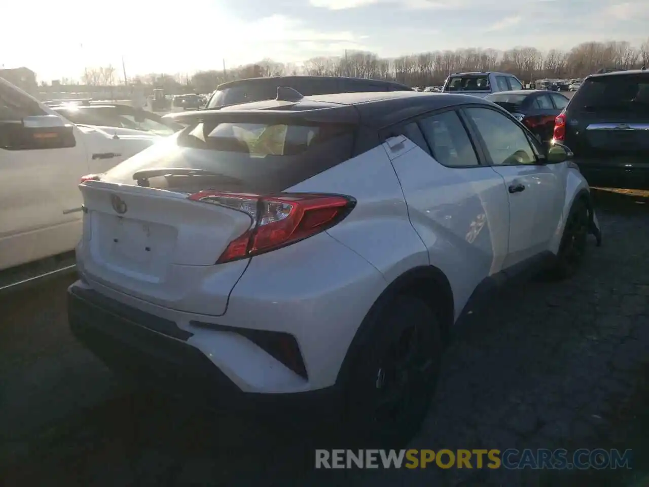 4 Photograph of a damaged car JTNKHMBXXM1116062 TOYOTA C-HR 2021