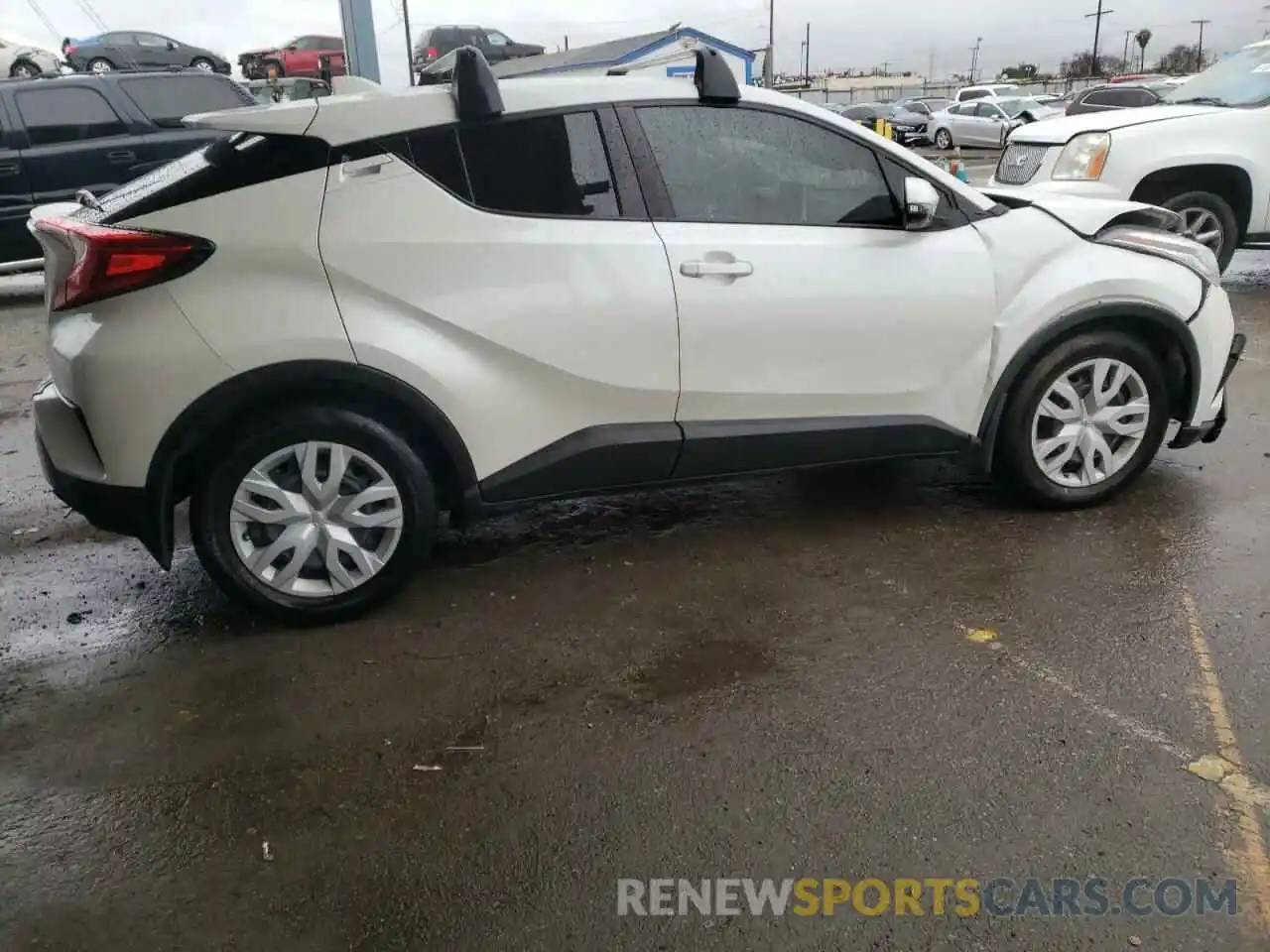 3 Photograph of a damaged car JTNKHMBXXM1117051 TOYOTA C-HR 2021