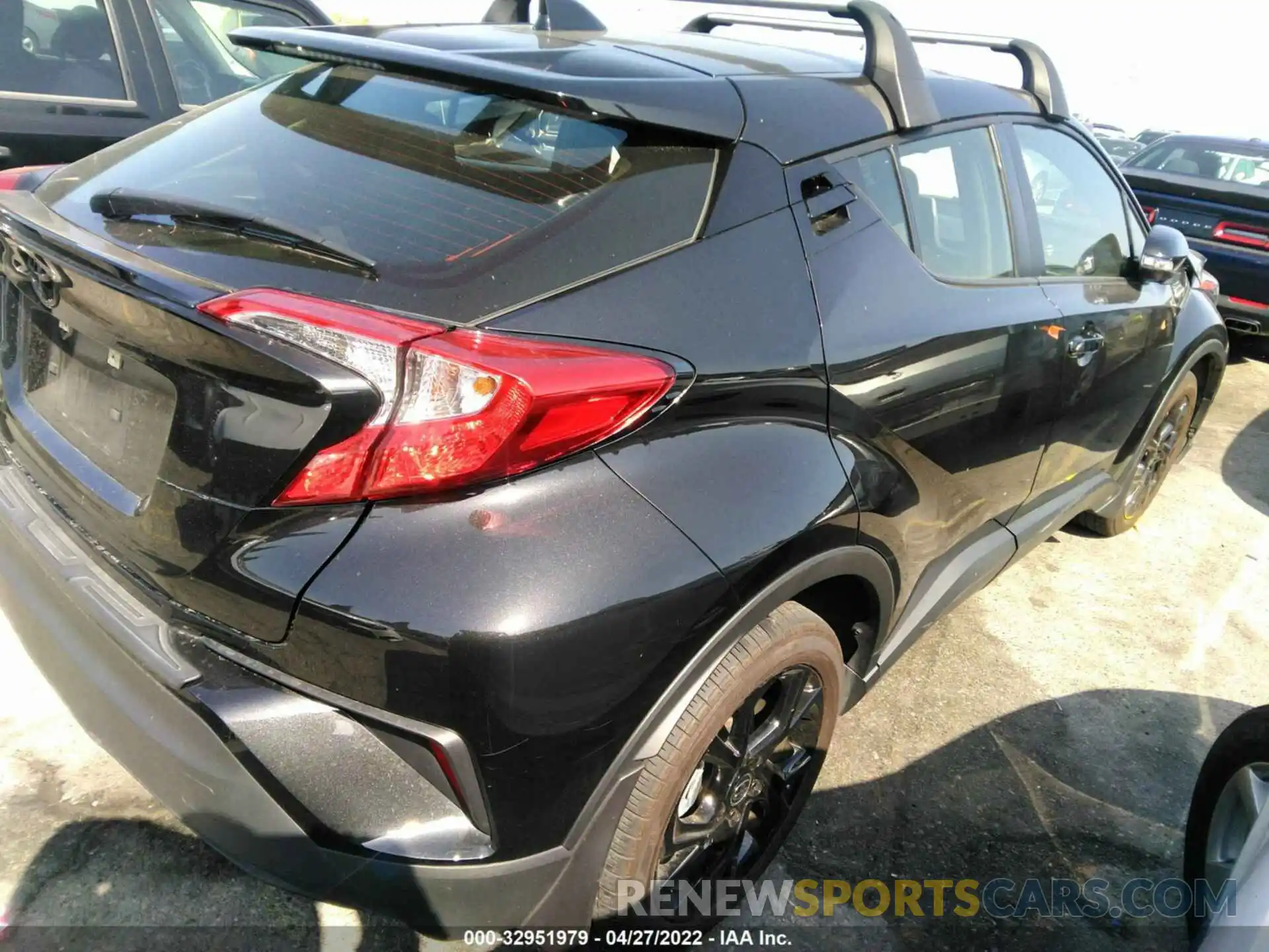 4 Photograph of a damaged car JTNKHMBXXM1121519 TOYOTA C-HR 2021