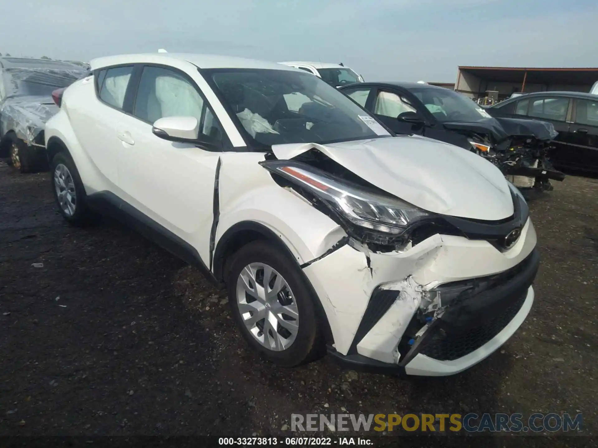 1 Photograph of a damaged car NMTKHMBX0MR121986 TOYOTA C-HR 2021