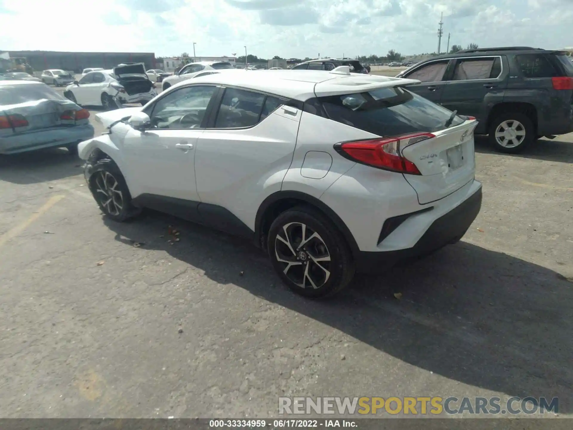 3 Photograph of a damaged car NMTKHMBX0MR132146 TOYOTA C-HR 2021